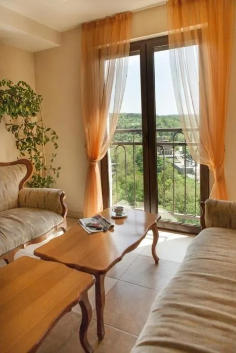 View (from property/room), Bed in Hotel Panorama