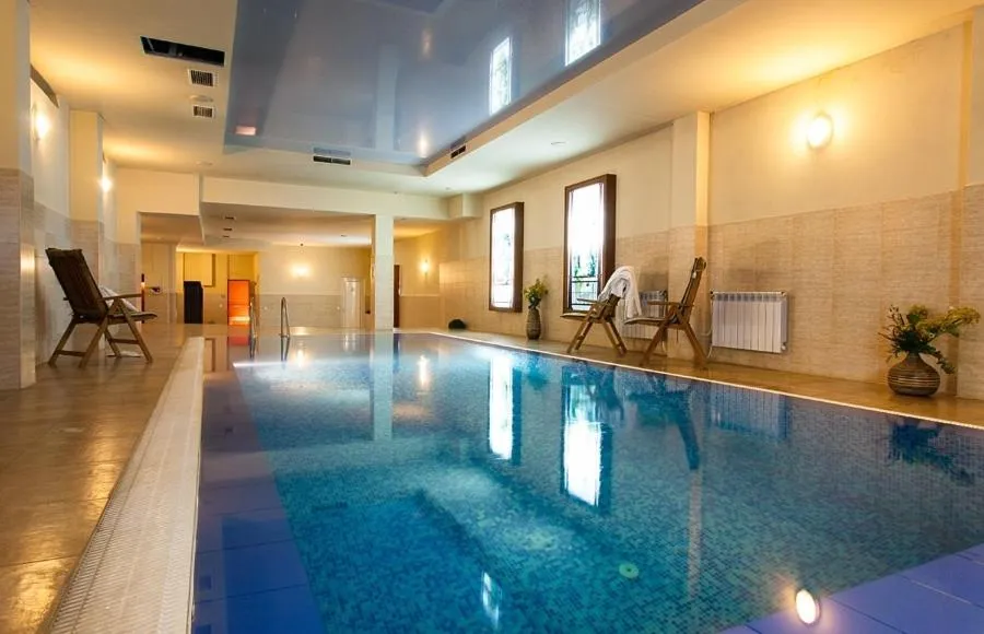 Swimming pool in Hotel Panorama