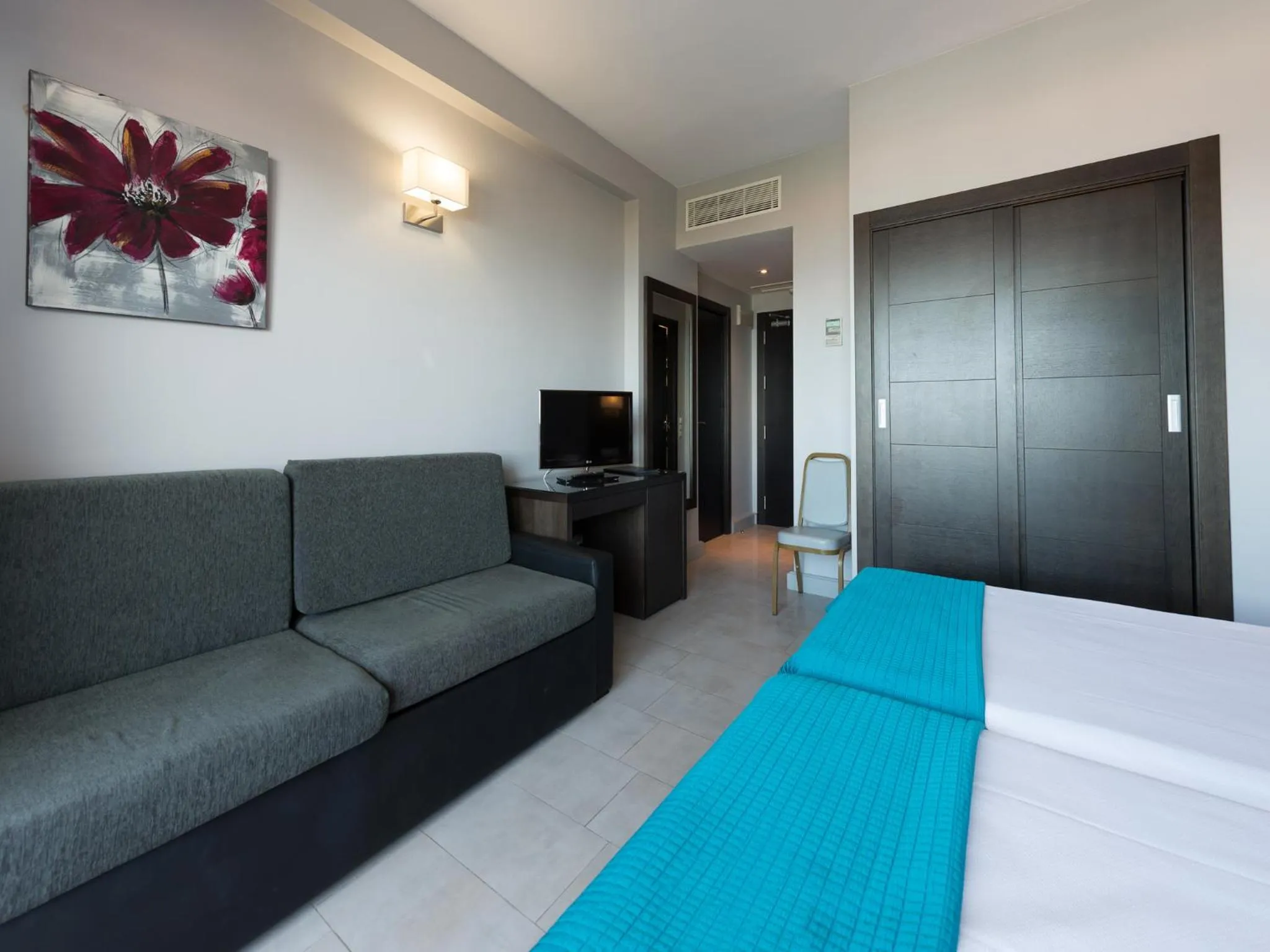 Seating area, Bed in Pato Amarillo