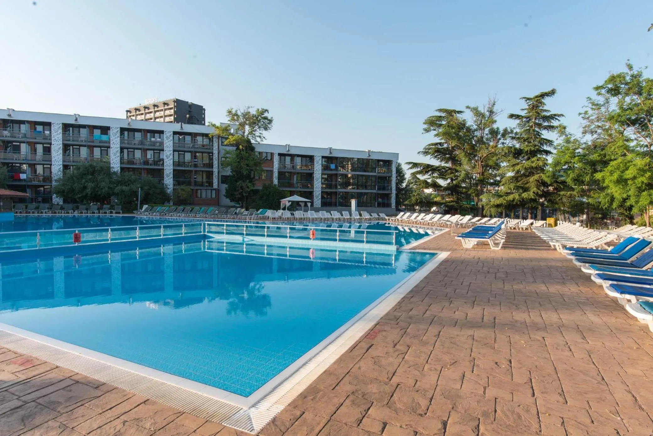 Swimming pool in Hotel Pomorie Sun