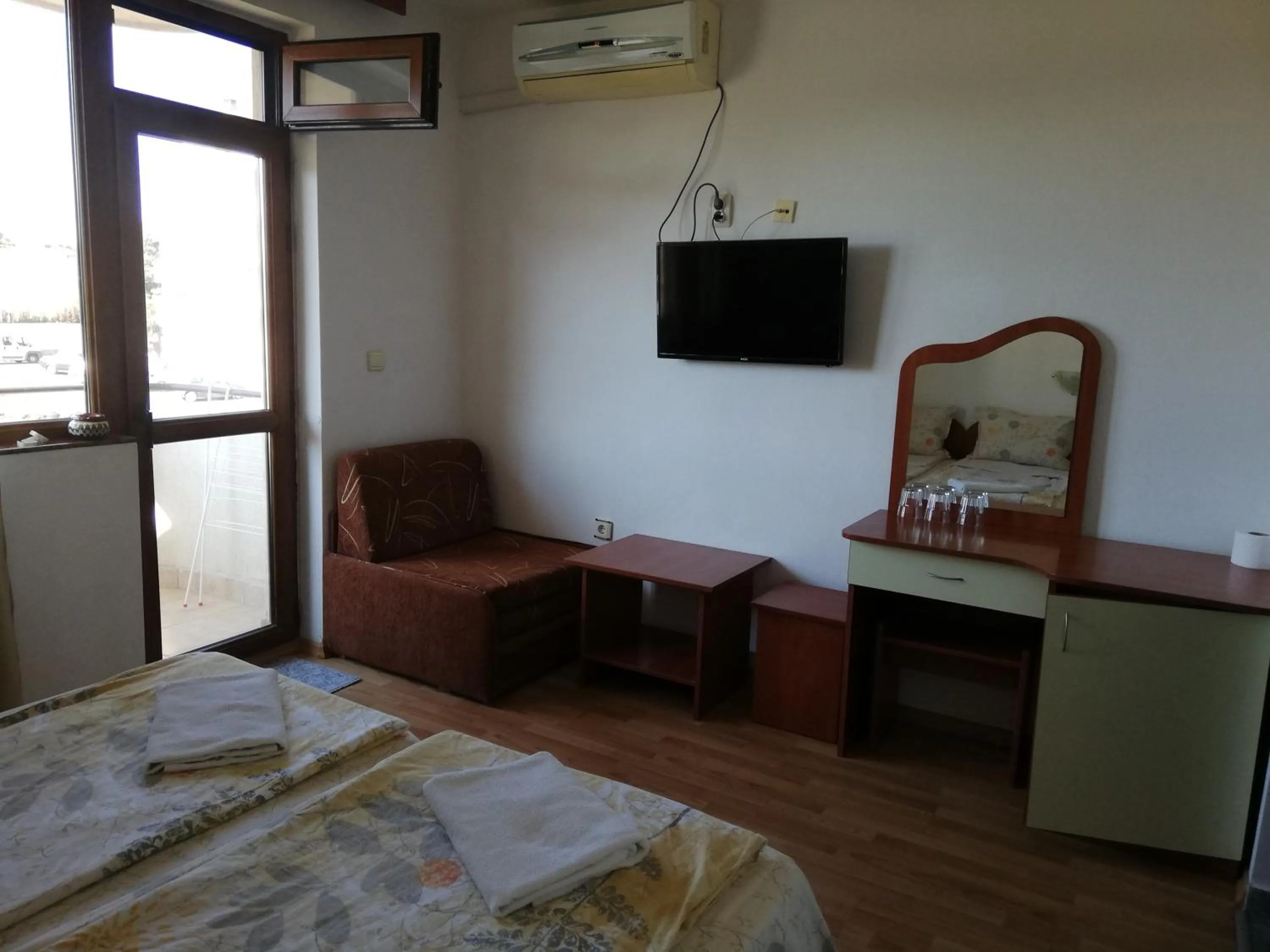 Bedroom, Bed in Hotel Strinava