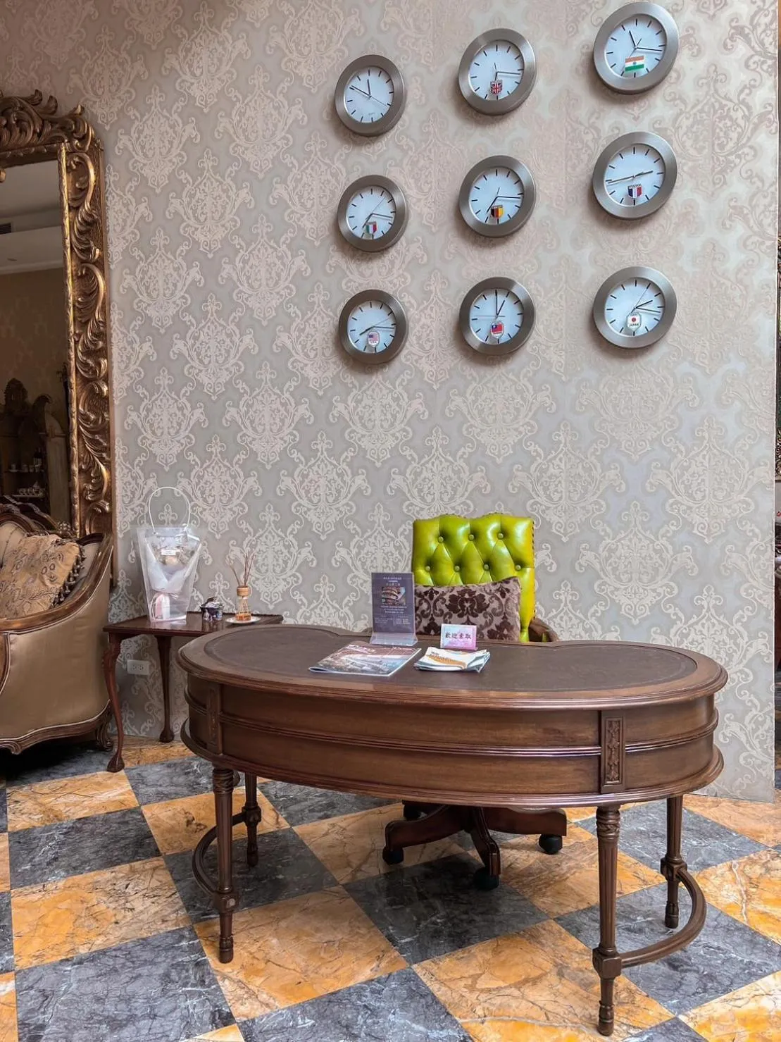 Property building in No. 6 Baowanglai Hotel