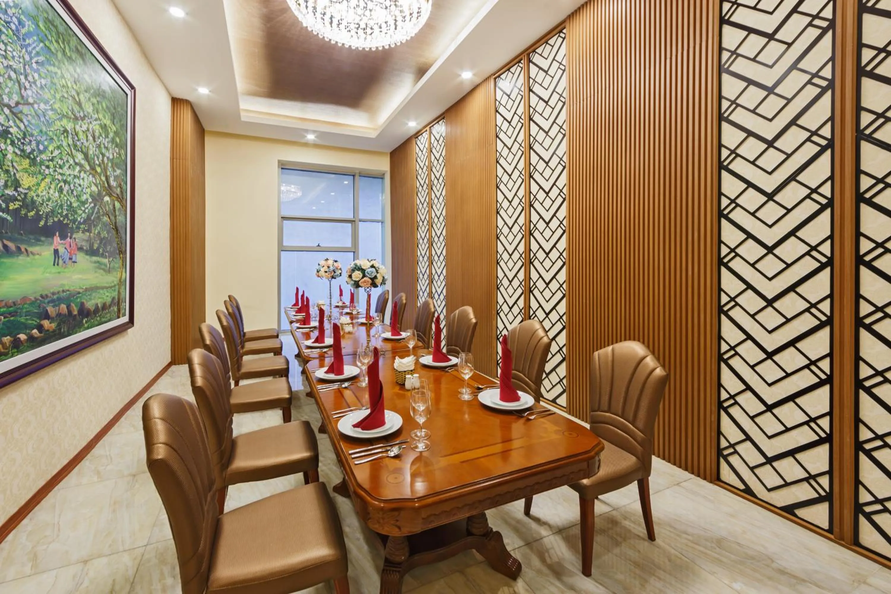 Restaurant/places to eat in Muong Thanh Holiday Moc Chau Hotel