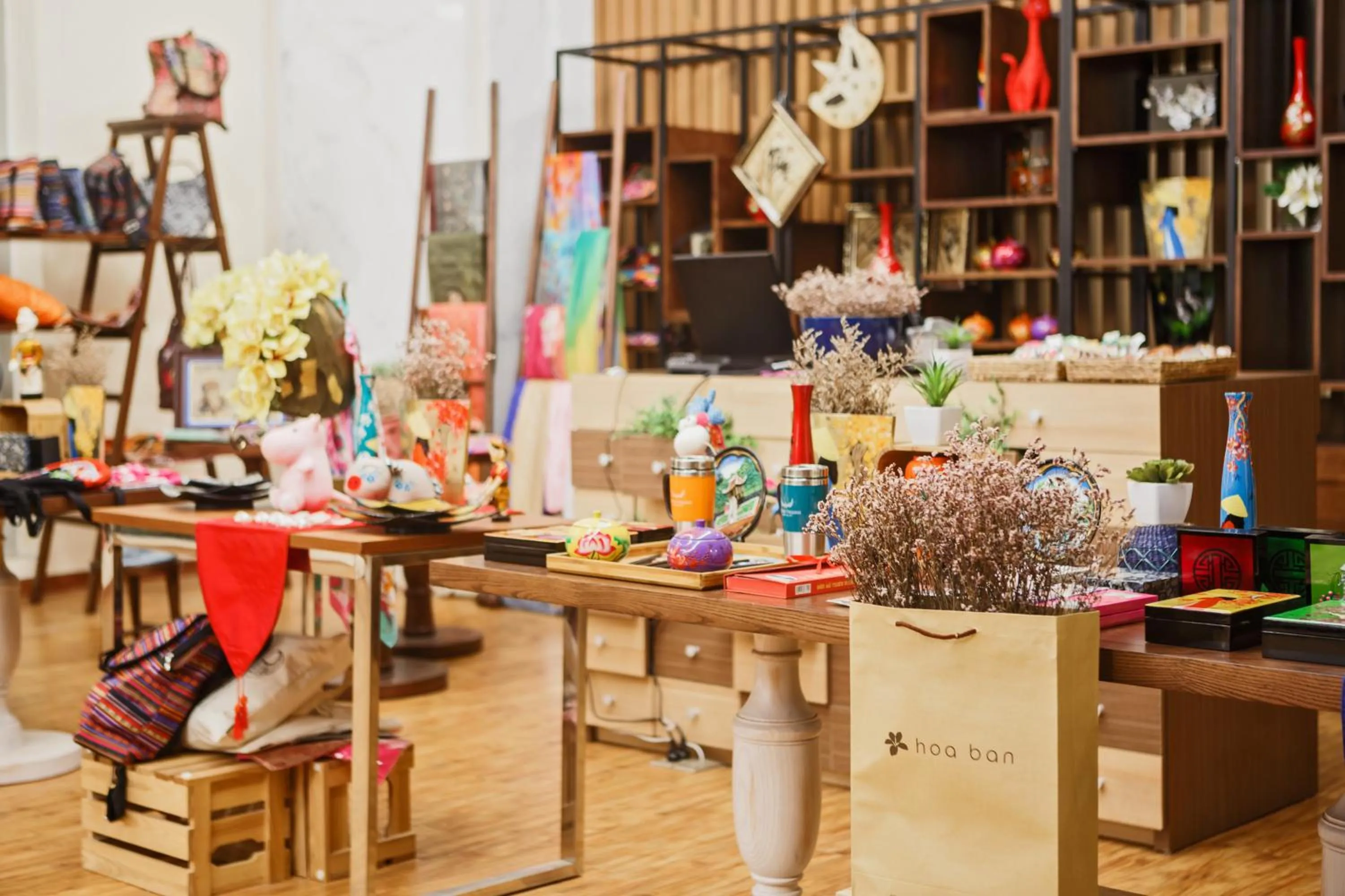 Shopping Area in Muong Thanh Holiday Moc Chau Hotel