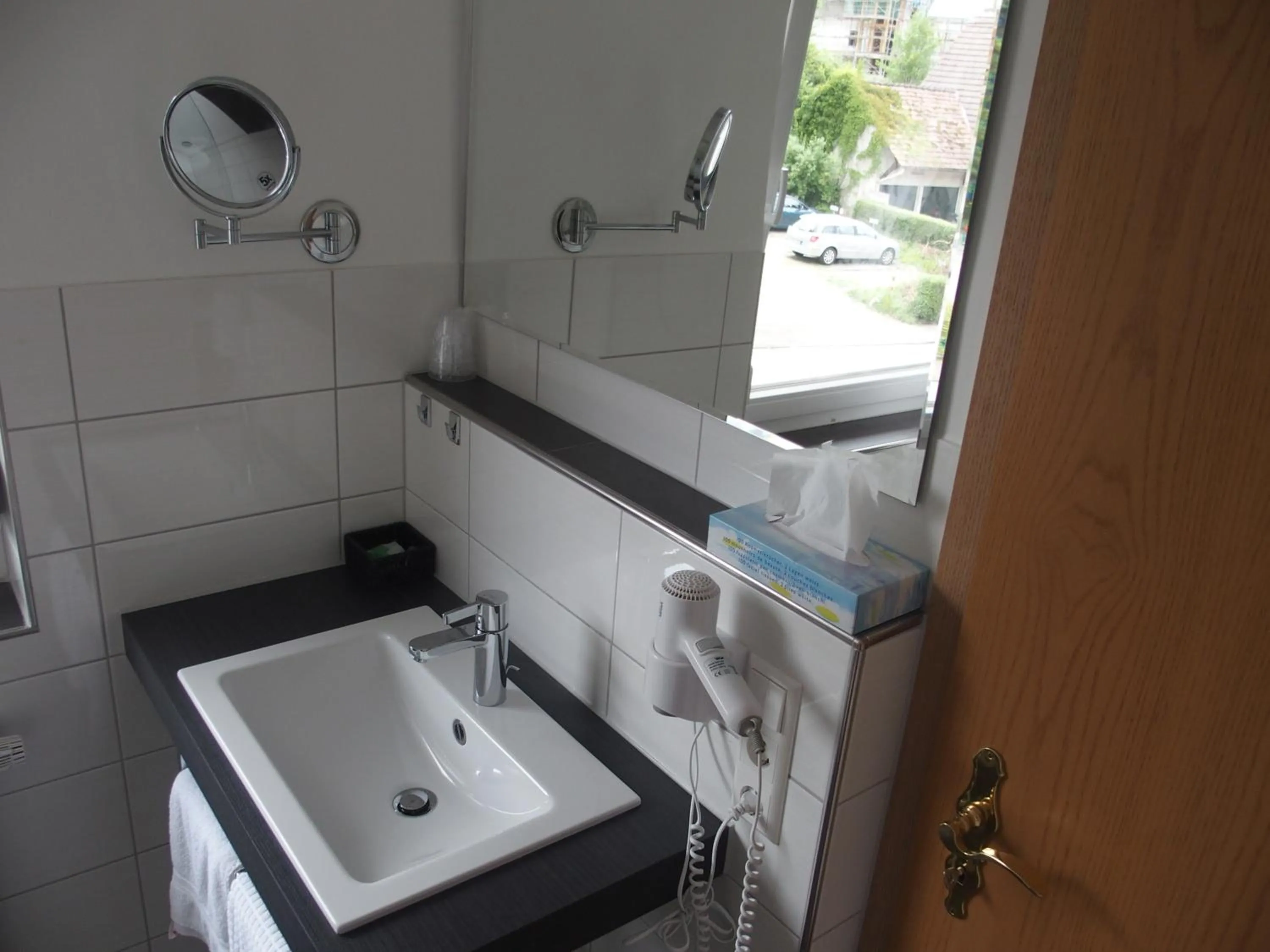 Bathroom in Hotel Pension Café Hasler