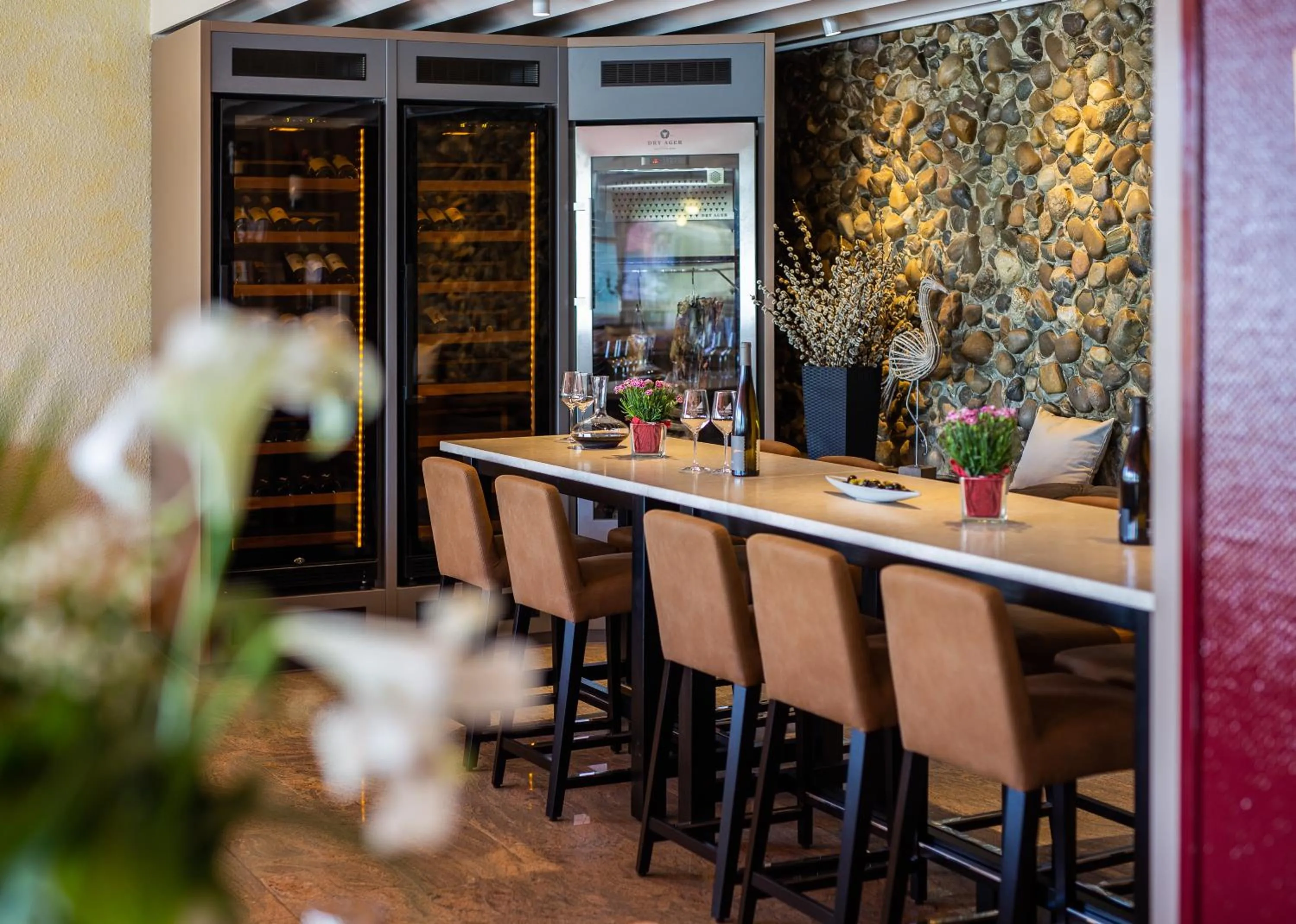 Restaurant/places to eat in Hotel Pension Café Hasler