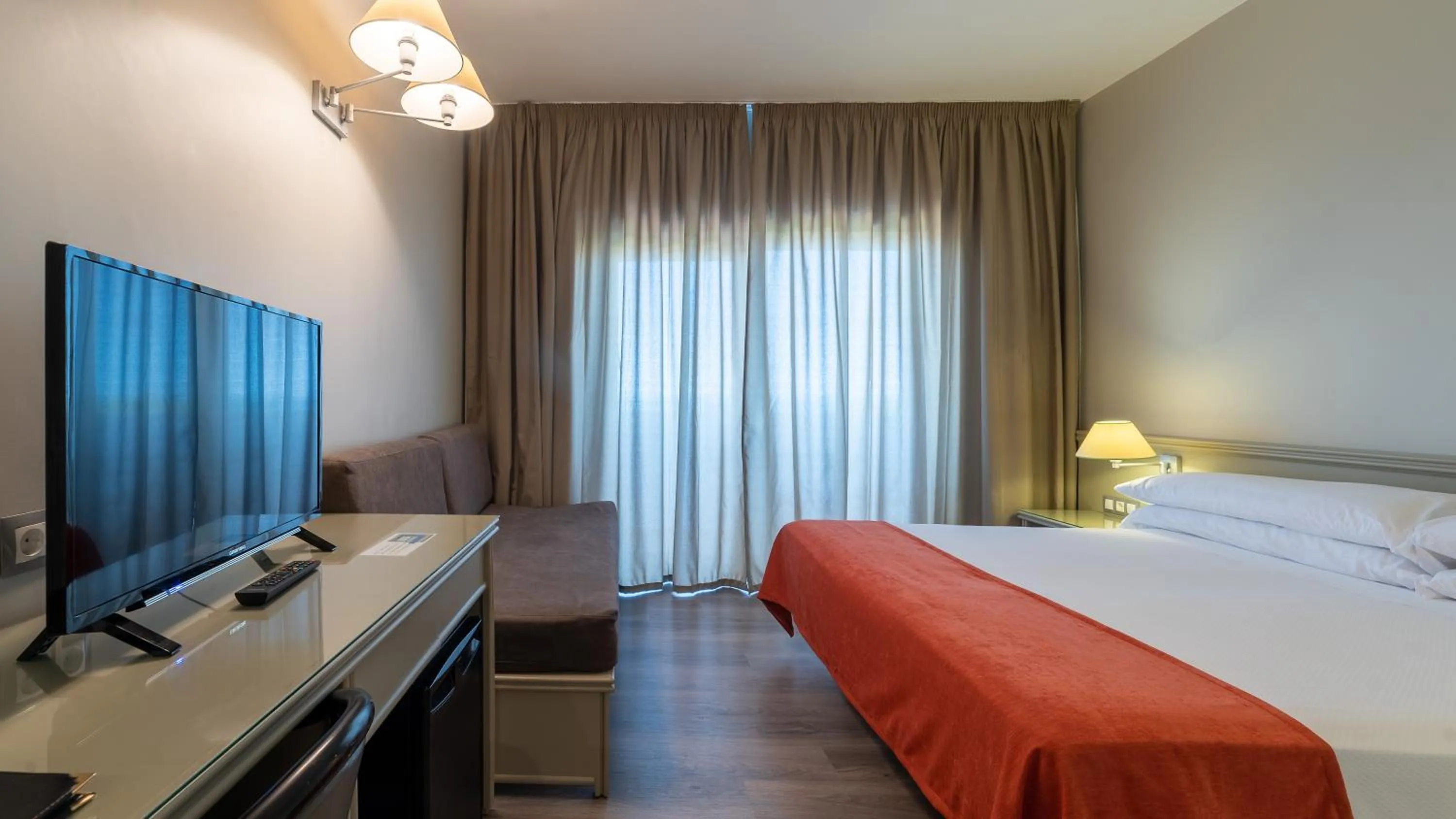 Bedroom, Bed in Pato Rojo