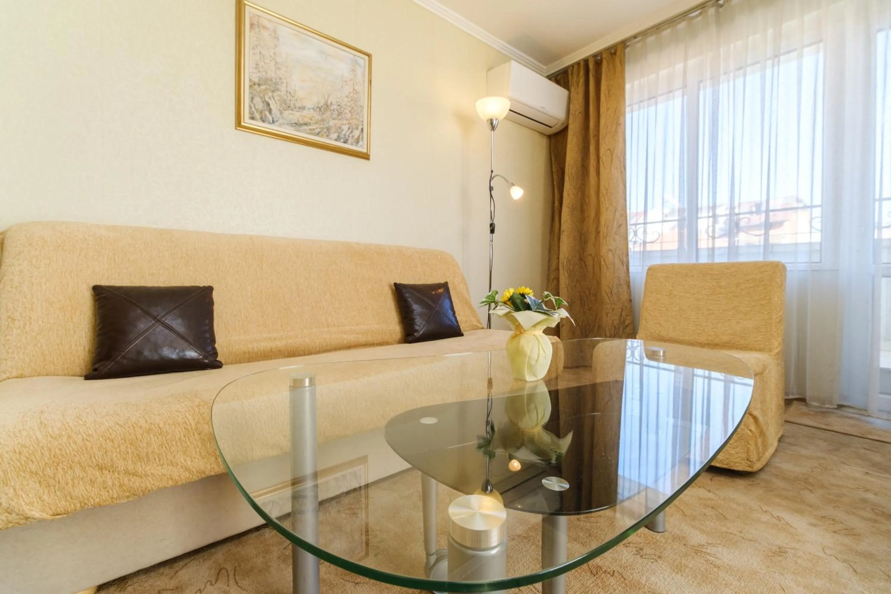 air conditioner in Noviz Hotel