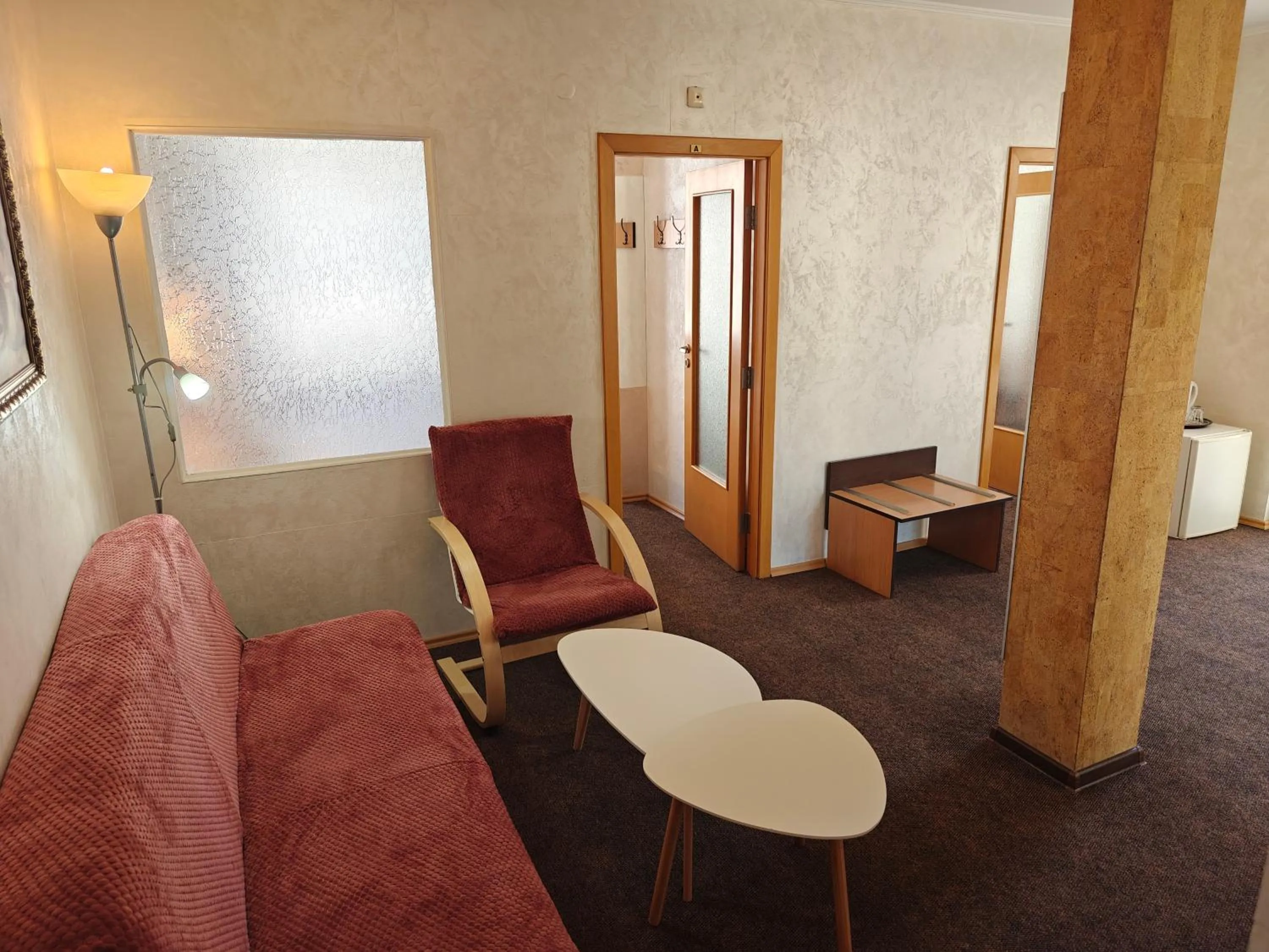 Living room in Noviz Hotel