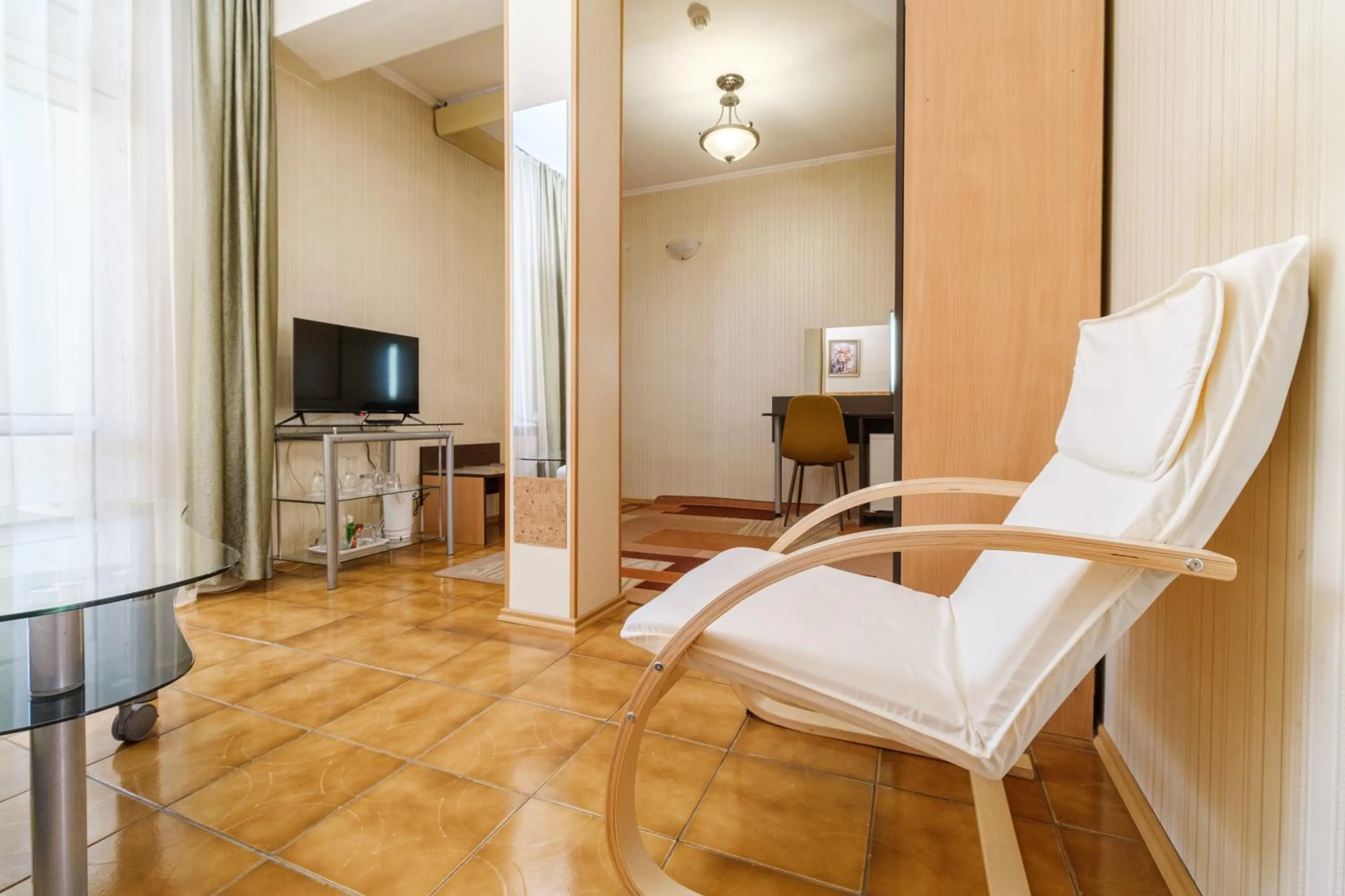 TV and multimedia in Noviz Hotel