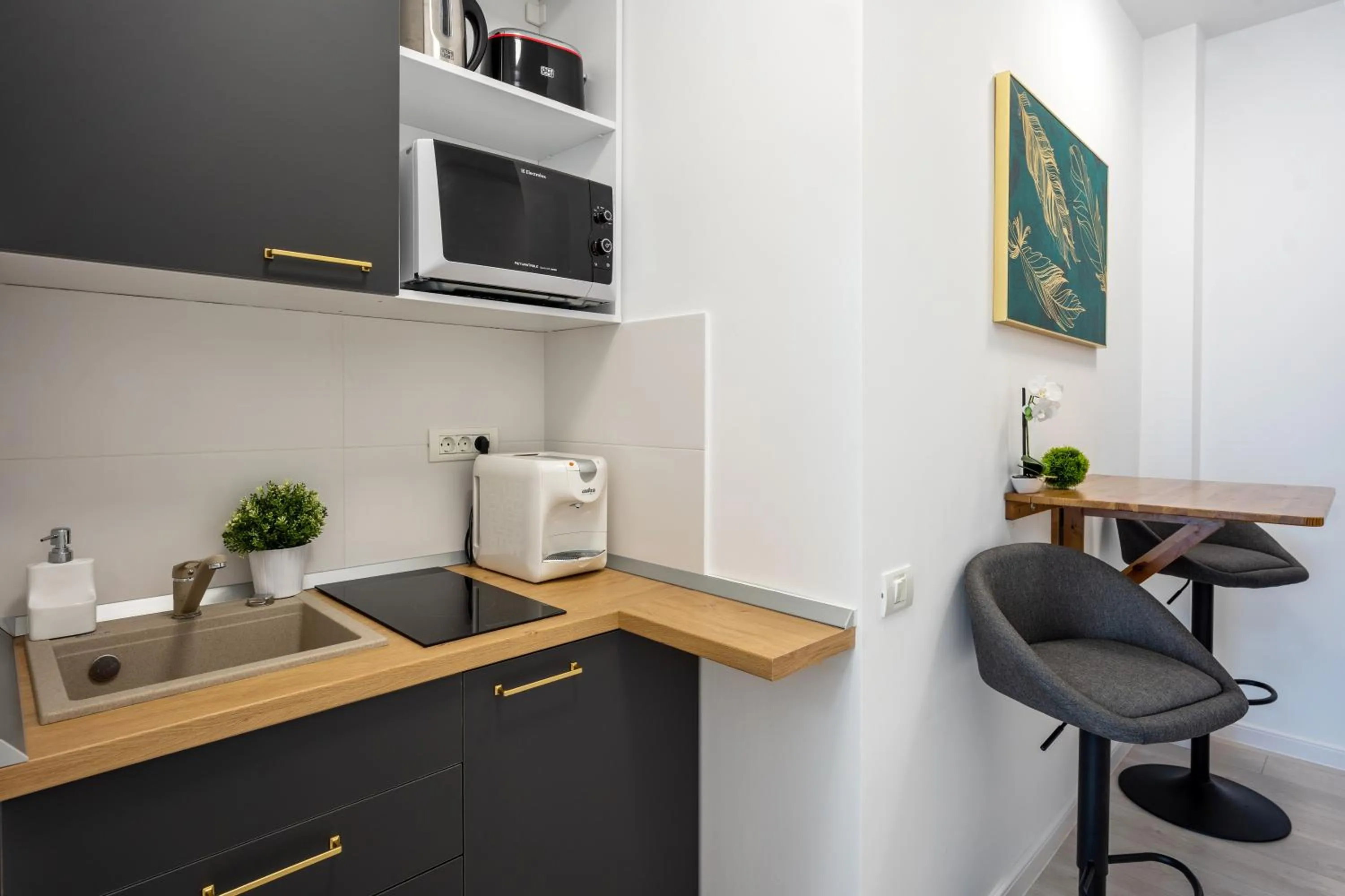 kitchen in Metropole Apartments - Old City