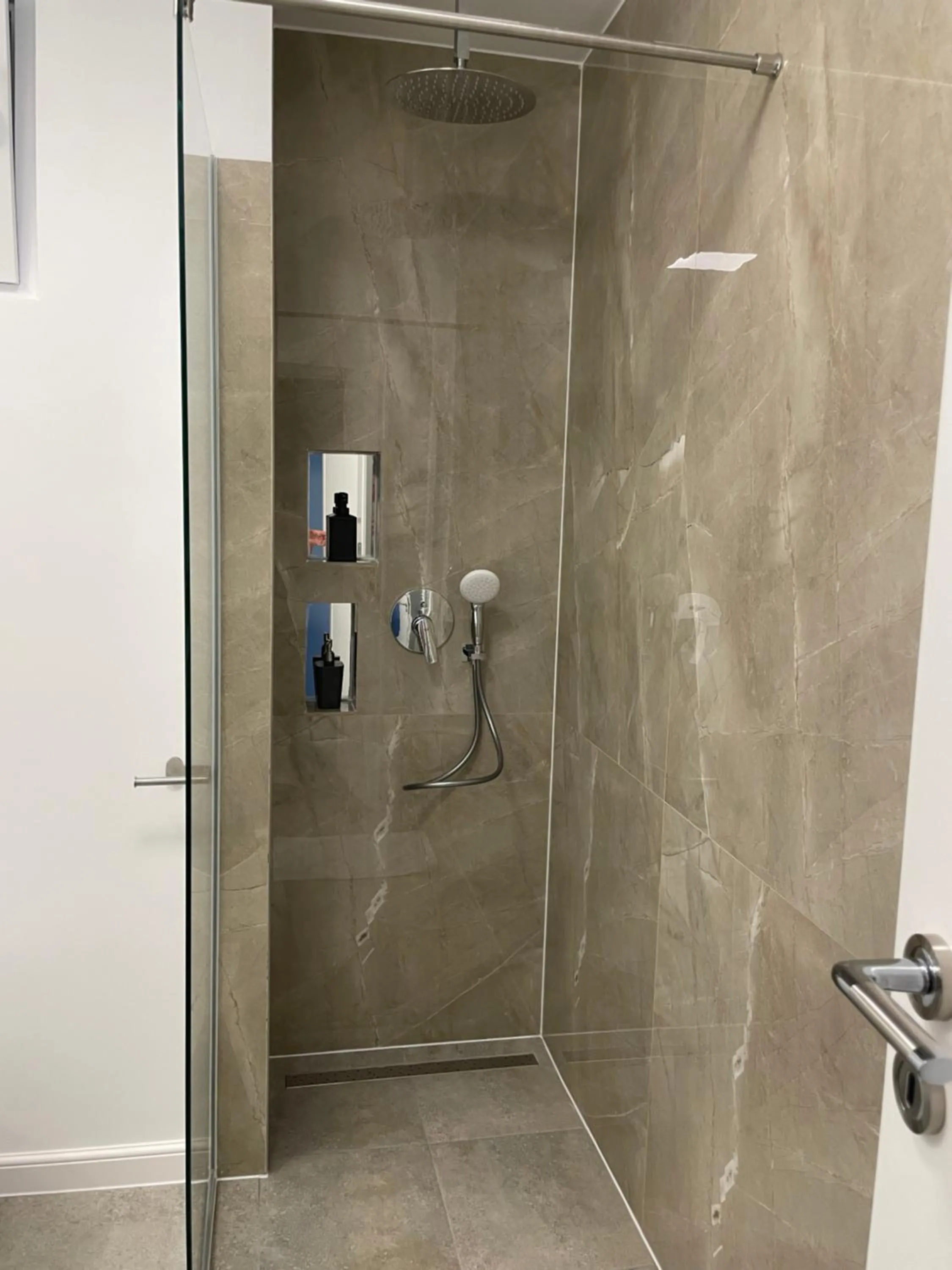 Bathroom in Metropole Apartments - Old City