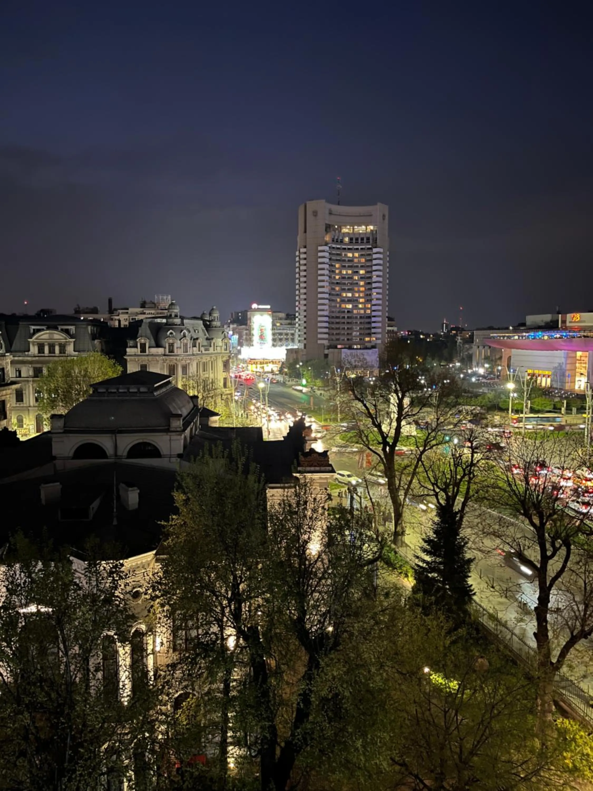 Street view in Metropole Apartments - Old City