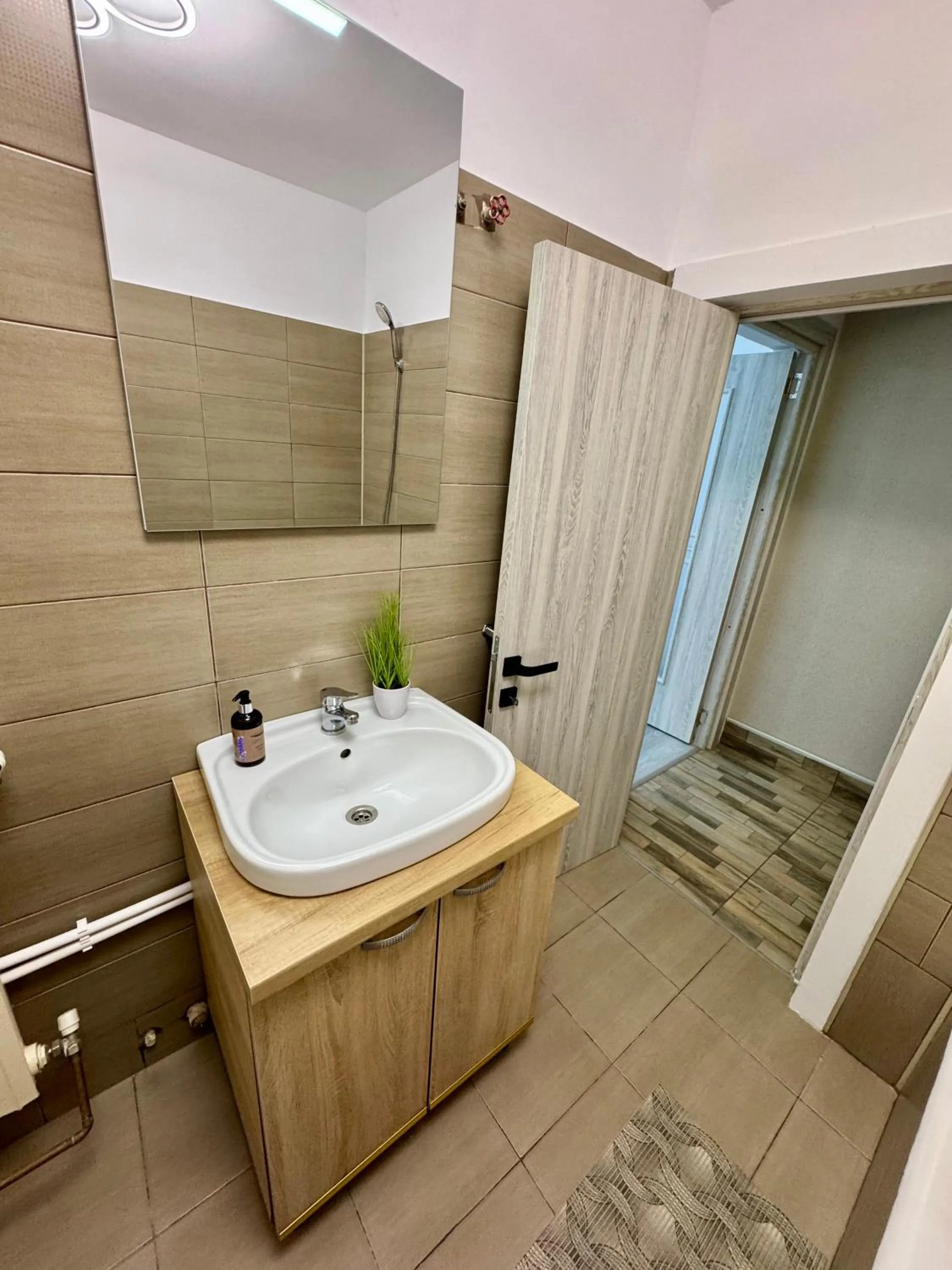 Bathroom in Metropole Apartments - Old City