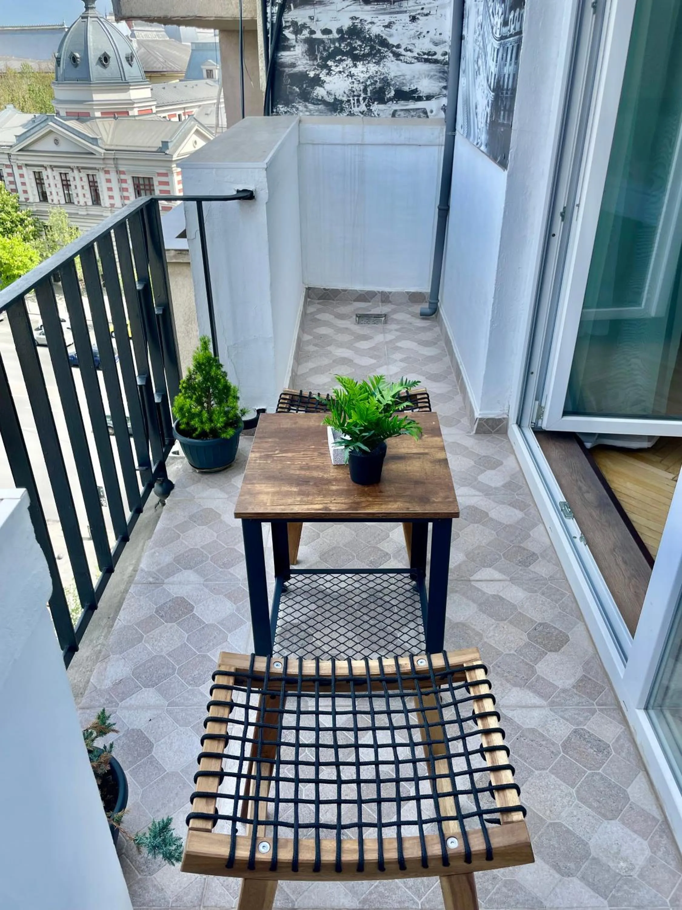 Balcony/Terrace in Metropole Apartments - Old City