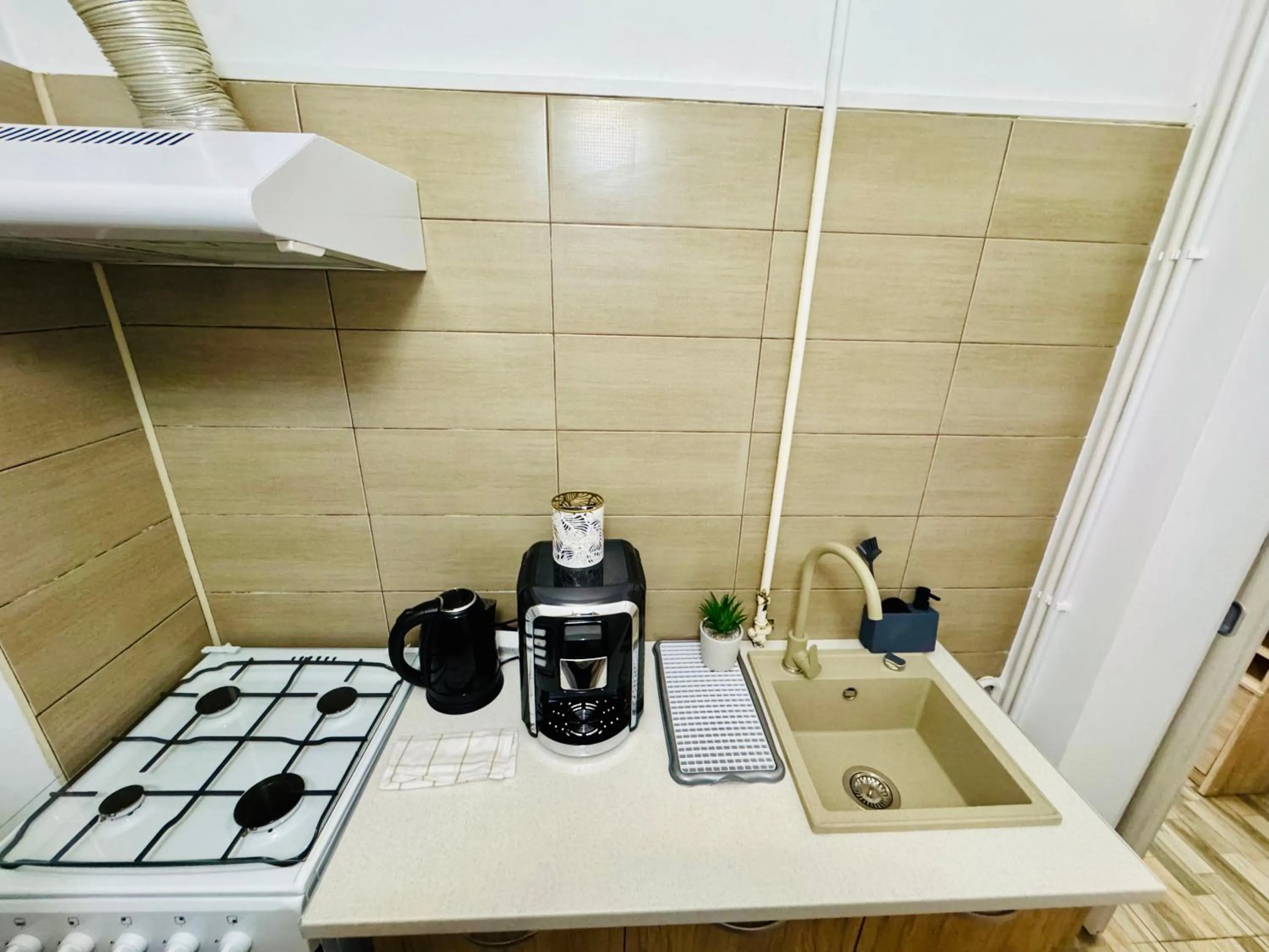 kitchen in Metropole Apartments - Old City