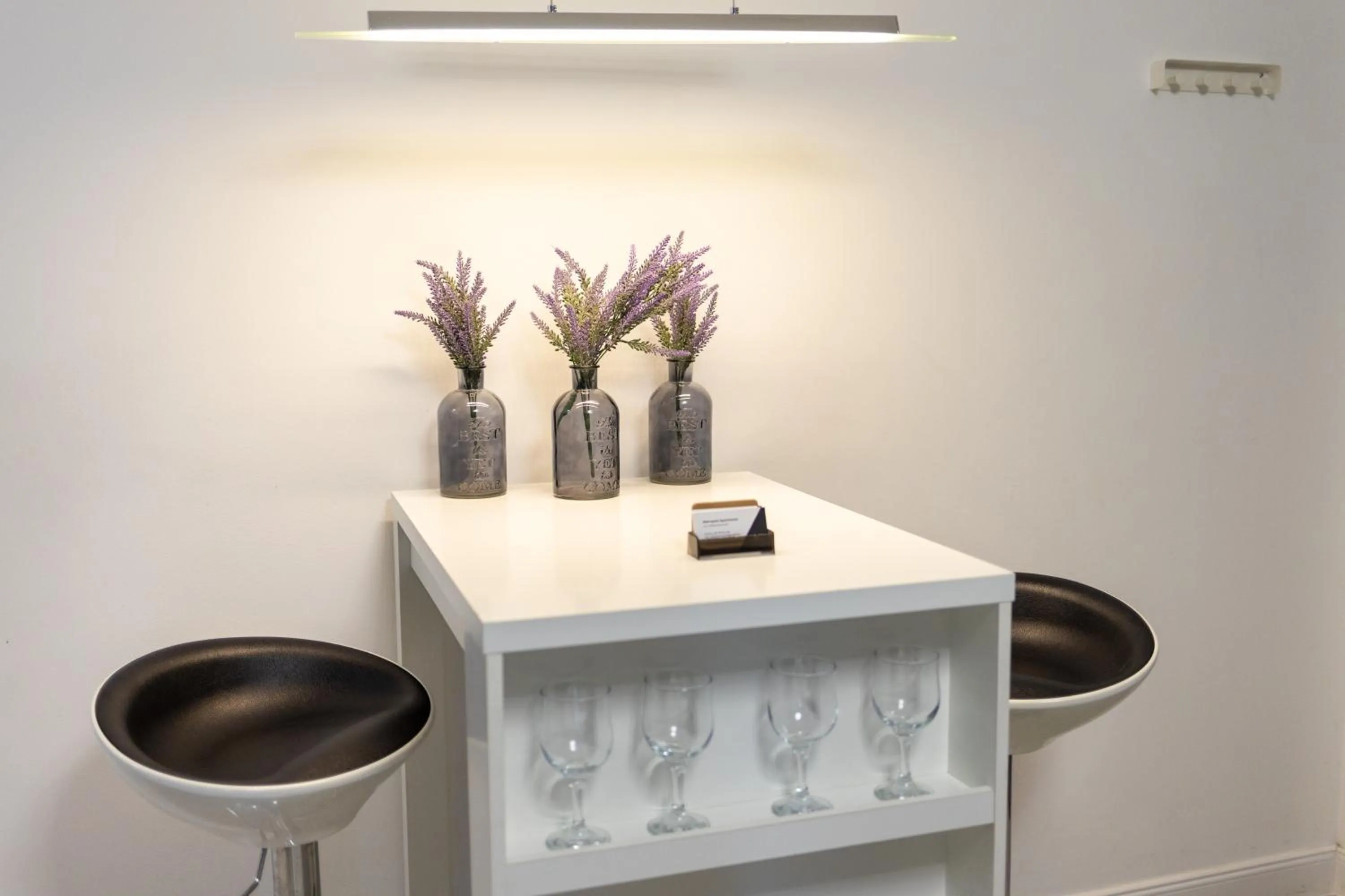 Decorative detail in Metropole Apartments - Old City