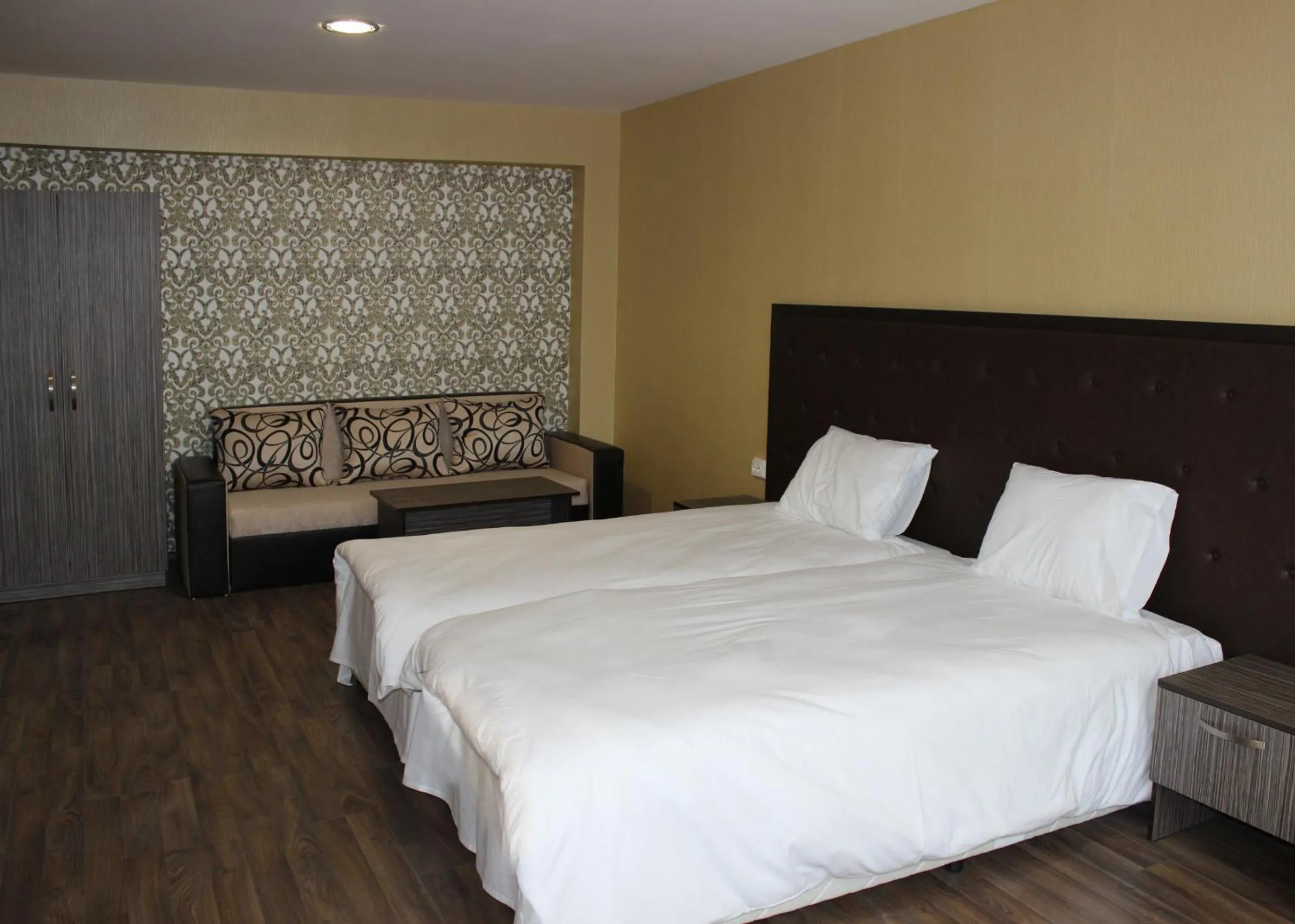 Bedroom, Bed in Family Hotel Silistra
