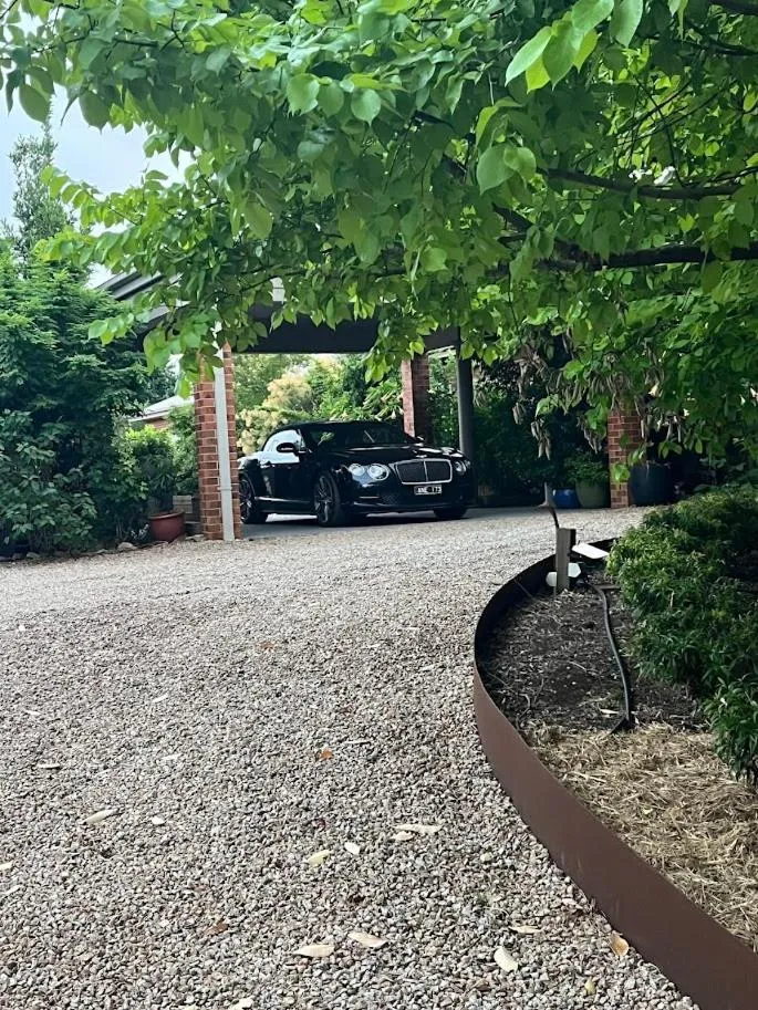 Guests in Barklysuites Apartments