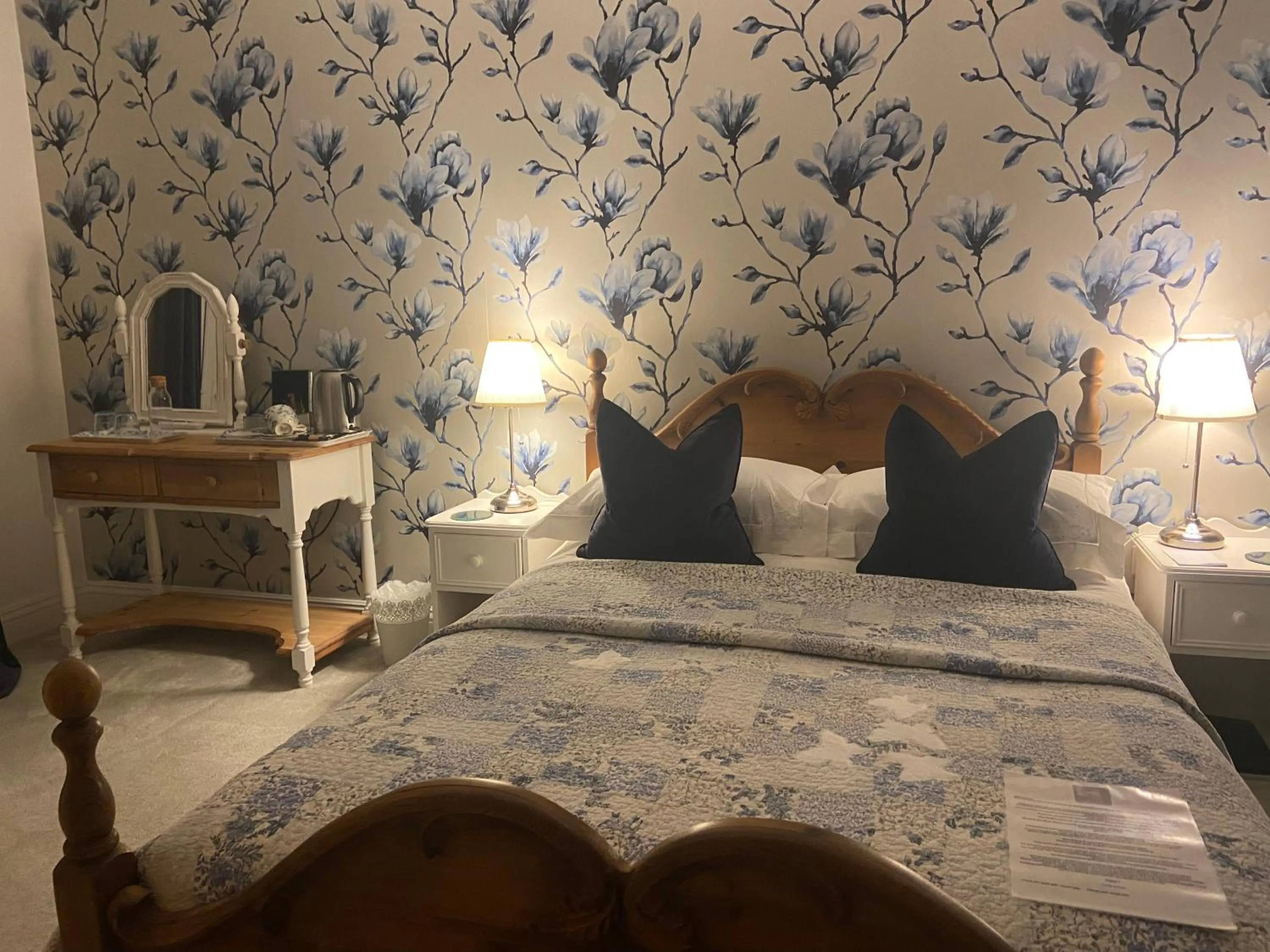 Bed in Abbey Green Farm