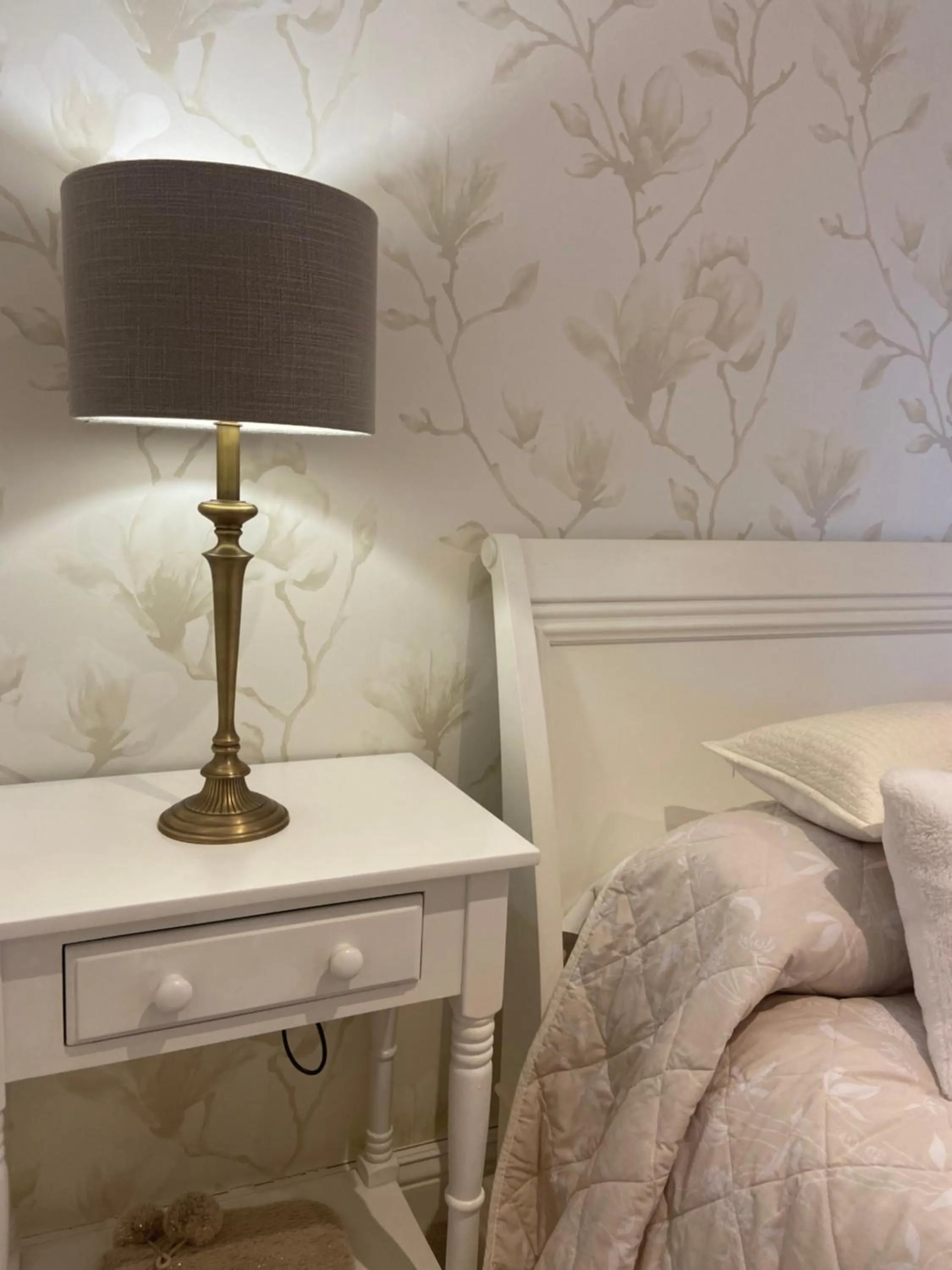 Bedroom, Bed in Abbey Green Farm