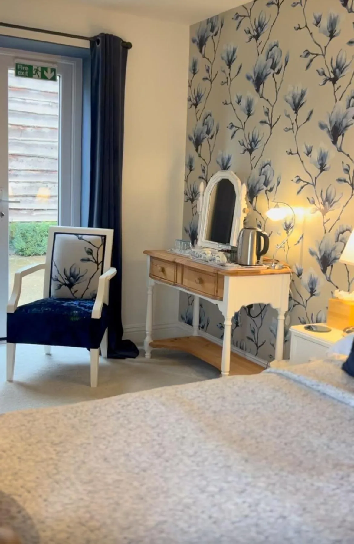 Seating area, Bed in Abbey Green Farm