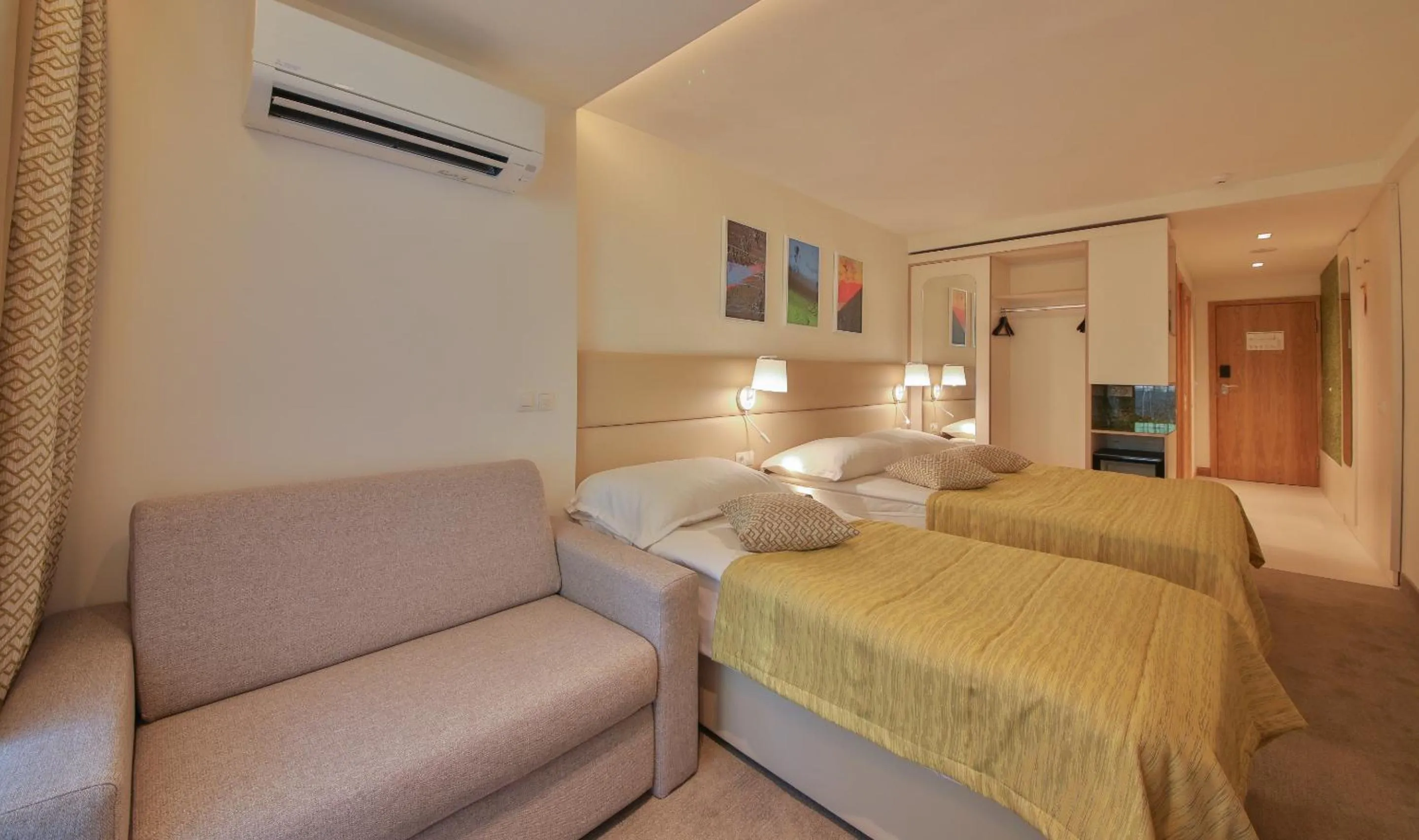 Bedroom, Bed in Calimera Ralitsa Superior Hotel - Ultra All Inclusive plus Aquapark