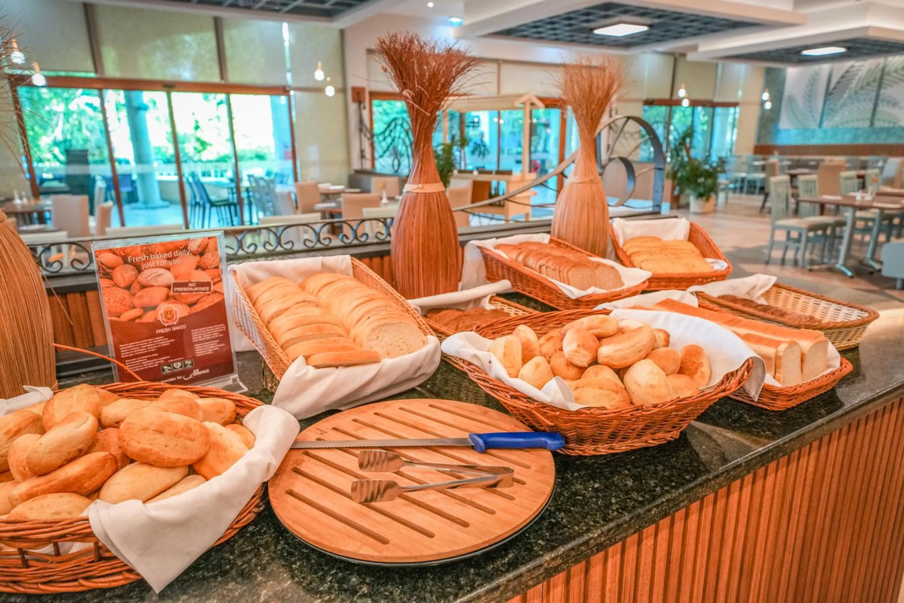 Restaurant/places to eat in Calimera Ralitsa Superior Hotel - Ultra All Inclusive plus Aquapark