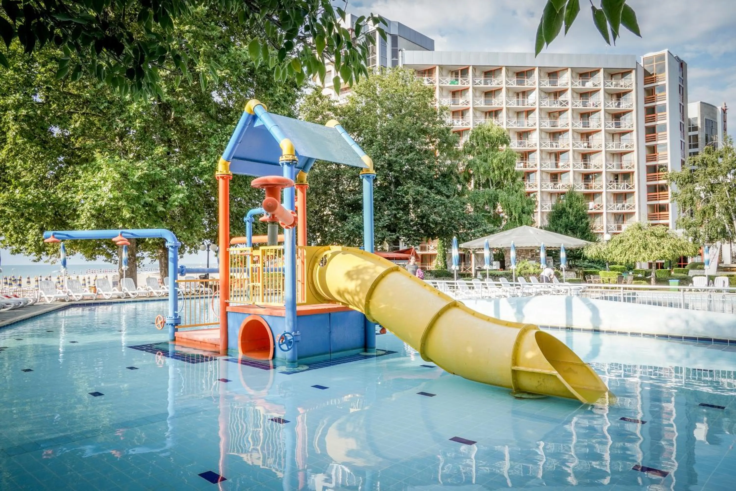 Swimming pool in Kaliakra Beach Hotel - Ultra All Inclusive