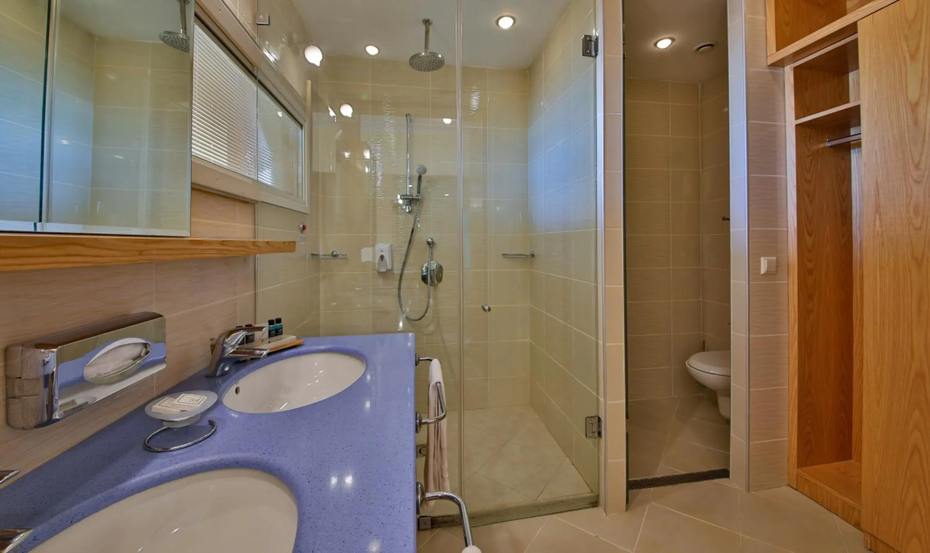 Superior Double Room with Balcony and Sea View in Kaliakra Beach Hotel - Ultra All Inclusive Superior Double Room with Balcony and Sea View in Kaliakra Beach Hotel - Ultra All Inclusive