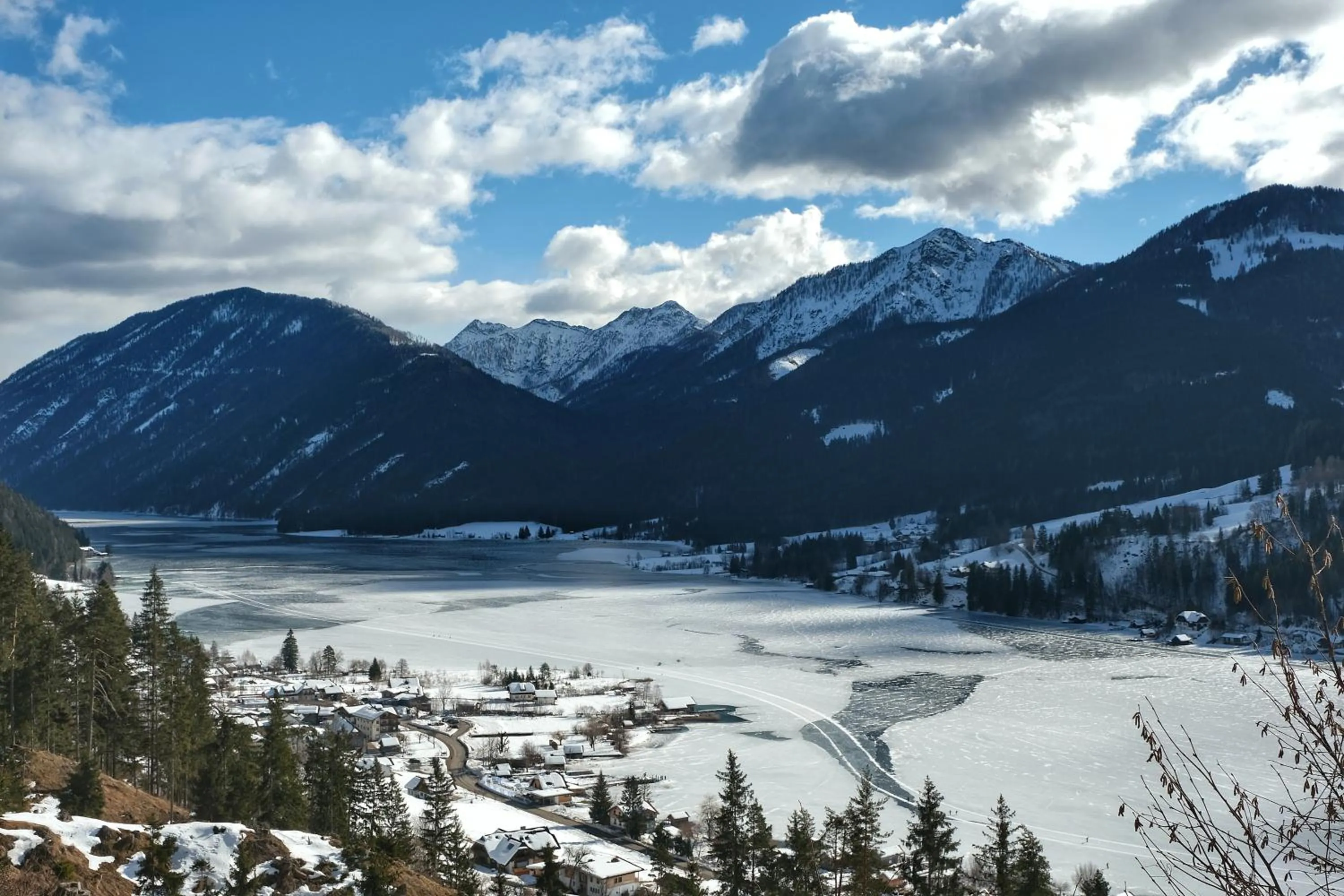 Natural landscape in SeeHotel & SeeApartments Kärntnerhof- direkt am See!