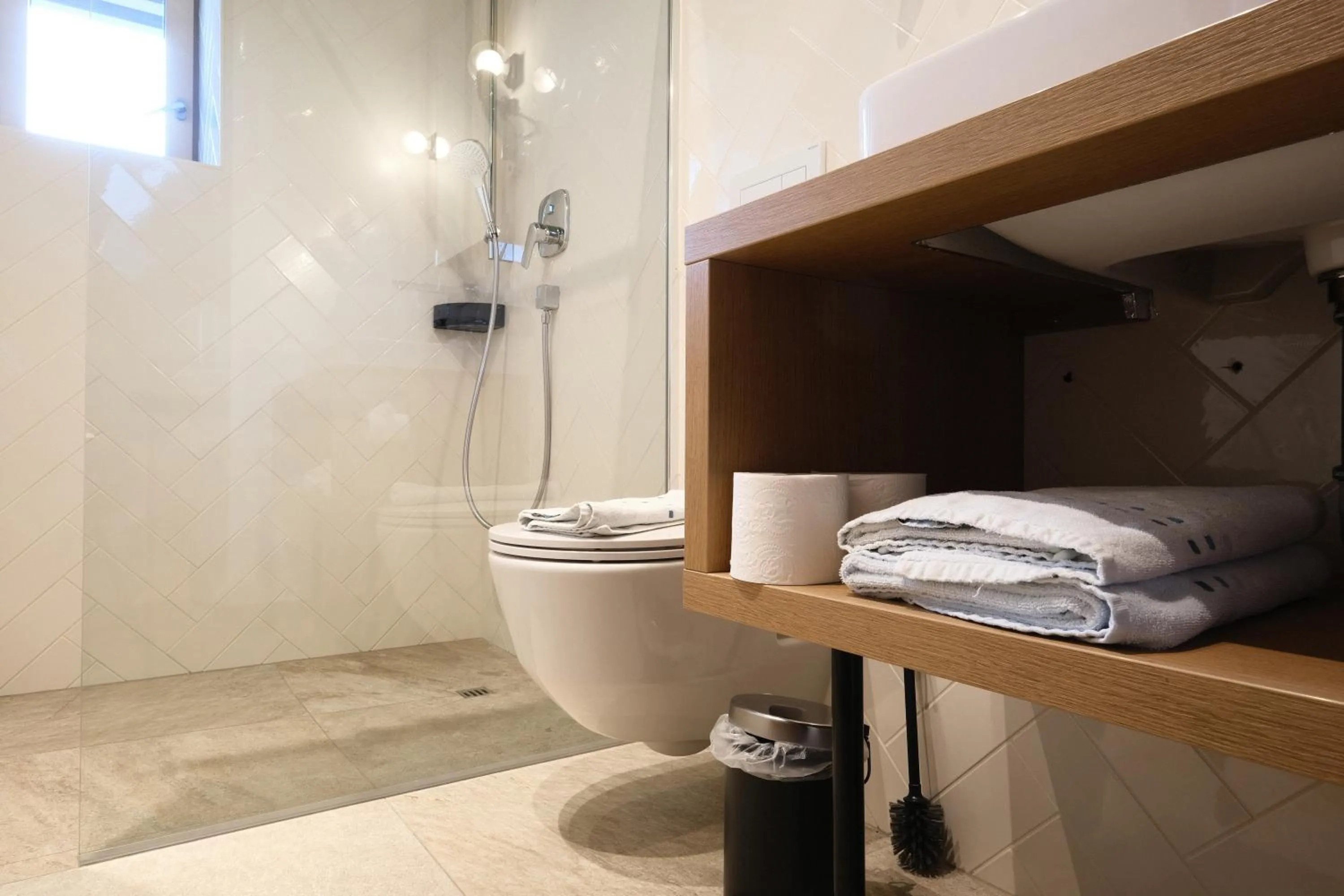 Bathroom in SeeHotel & SeeApartments Kärntnerhof- direkt am See!