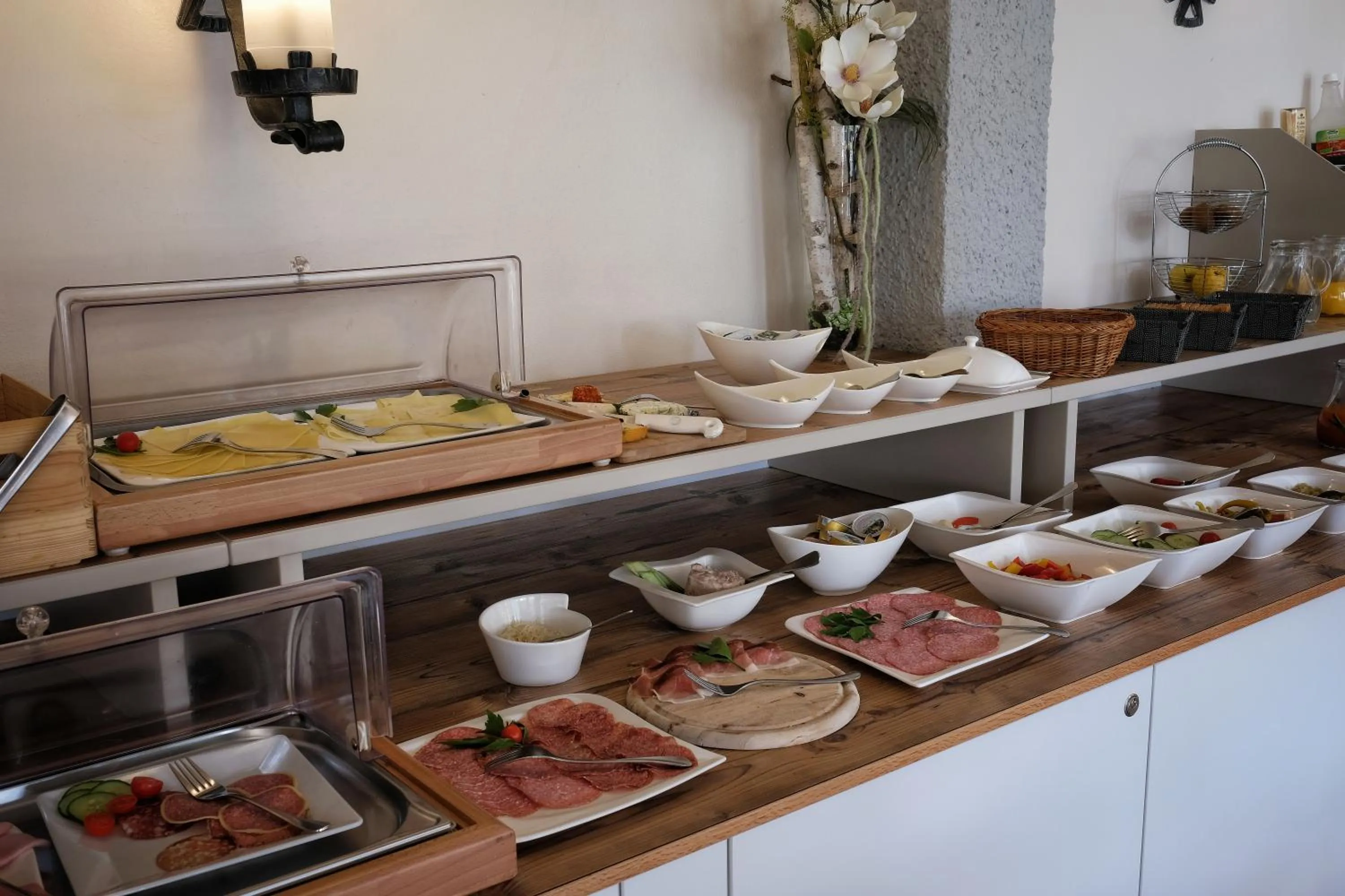 Buffet breakfast in SeeHotel & SeeApartments Kärntnerhof- direkt am See!