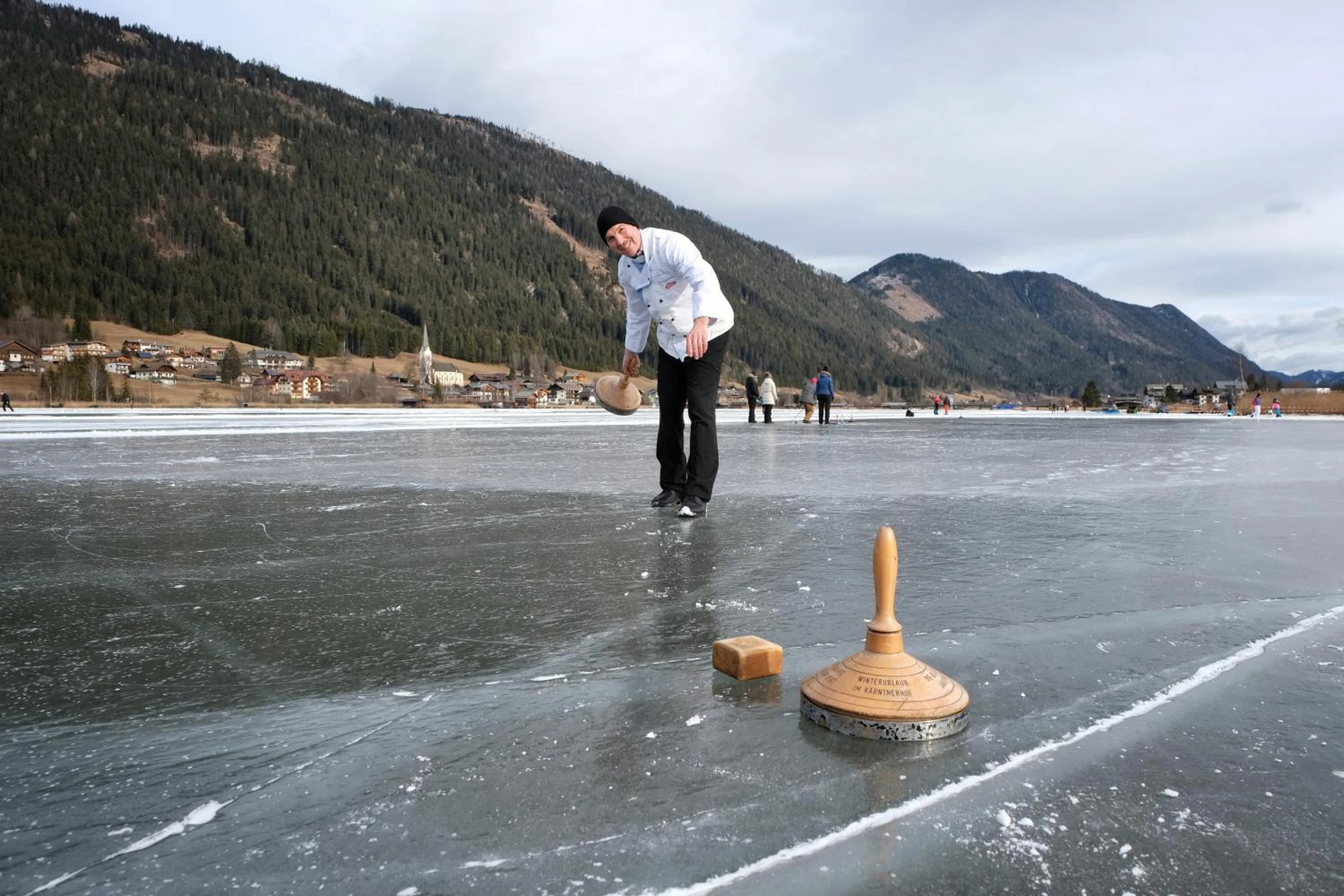People in SeeHotel & SeeApartments Kärntnerhof- direkt am See!