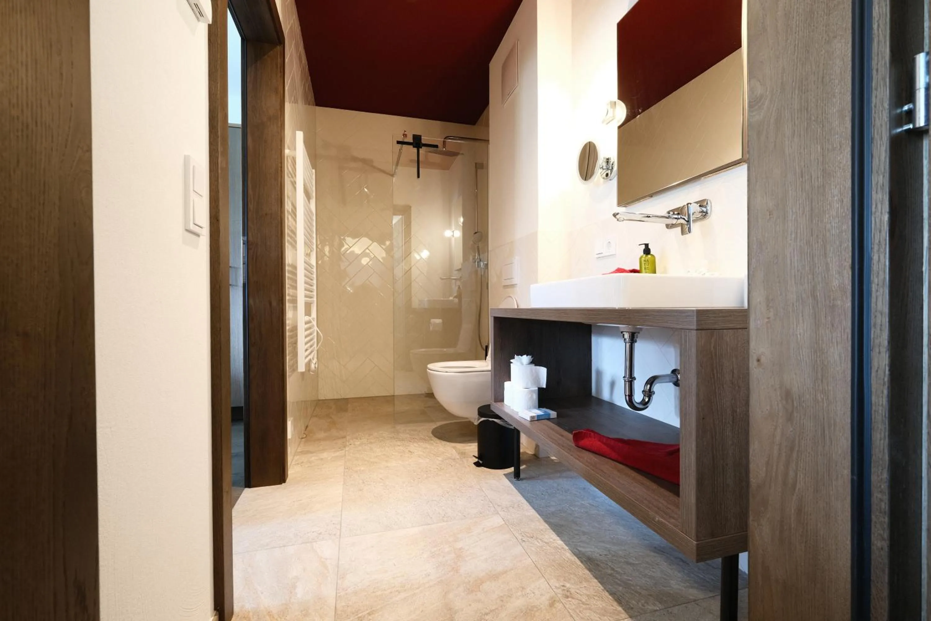 Bathroom in SeeHotel & SeeApartments Kärntnerhof- direkt am See!