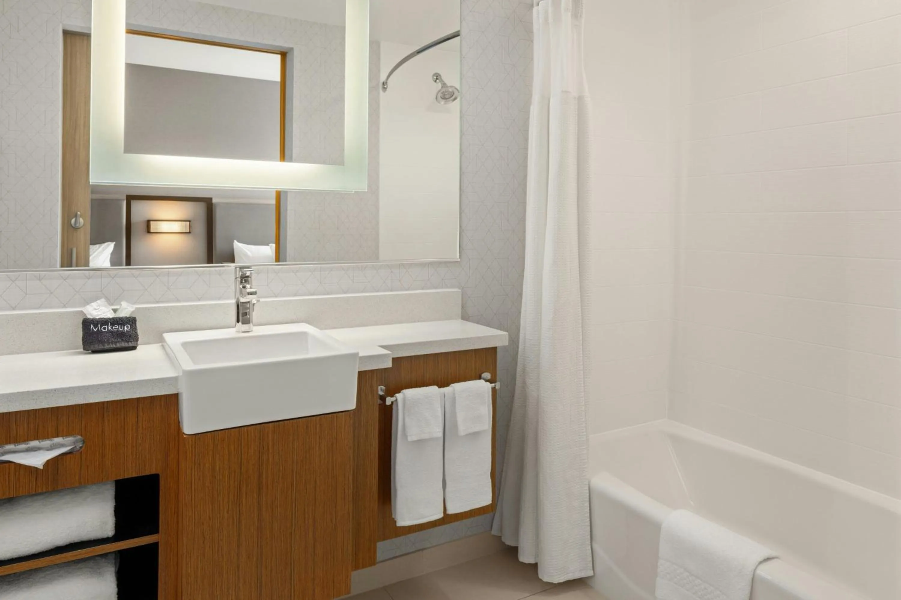 Photo of the whole room in SpringHill Suites by Marriott Kalispell