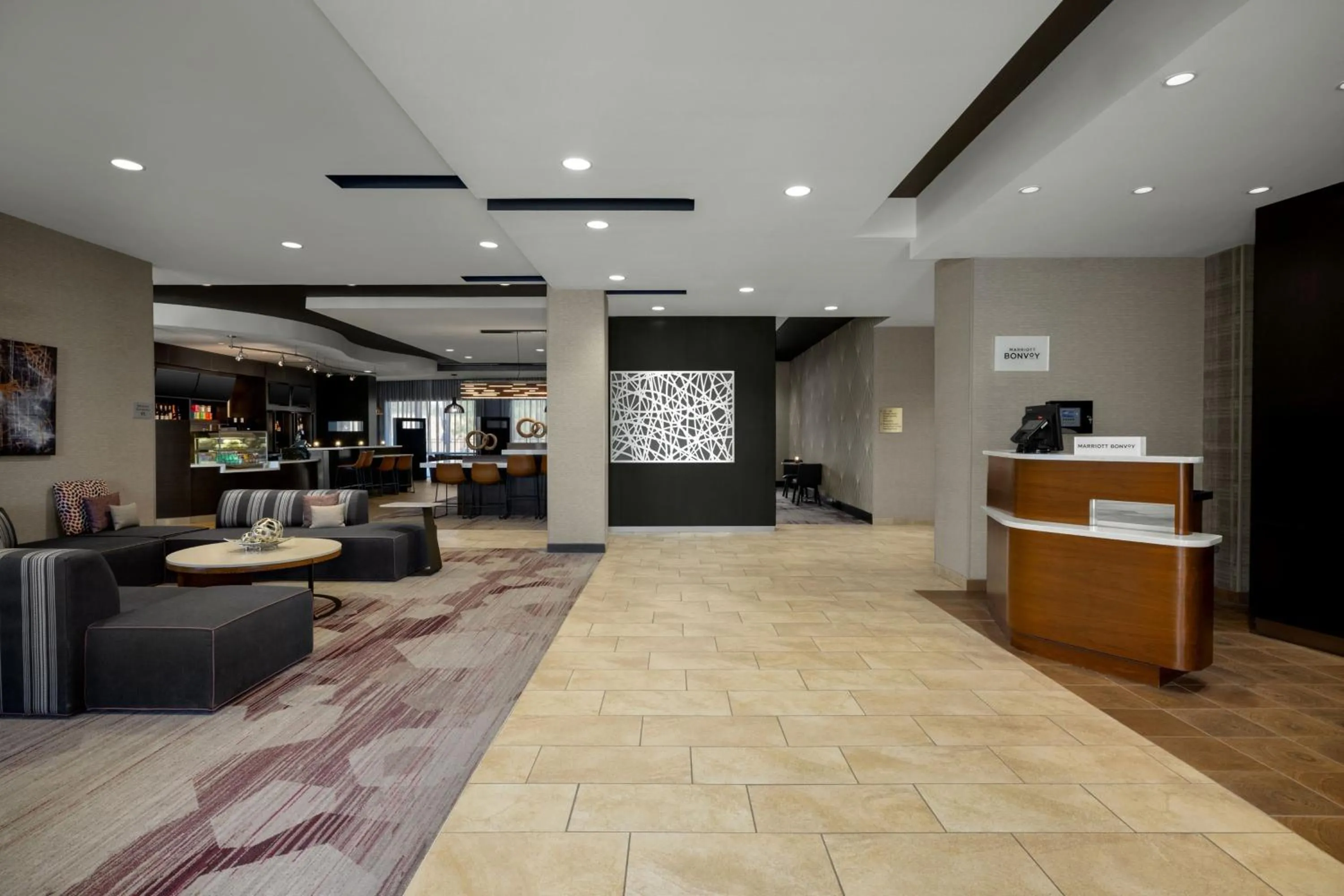 Lobby or reception in Courtyard by Marriott Omaha Bellevue at Beardmore Event Center