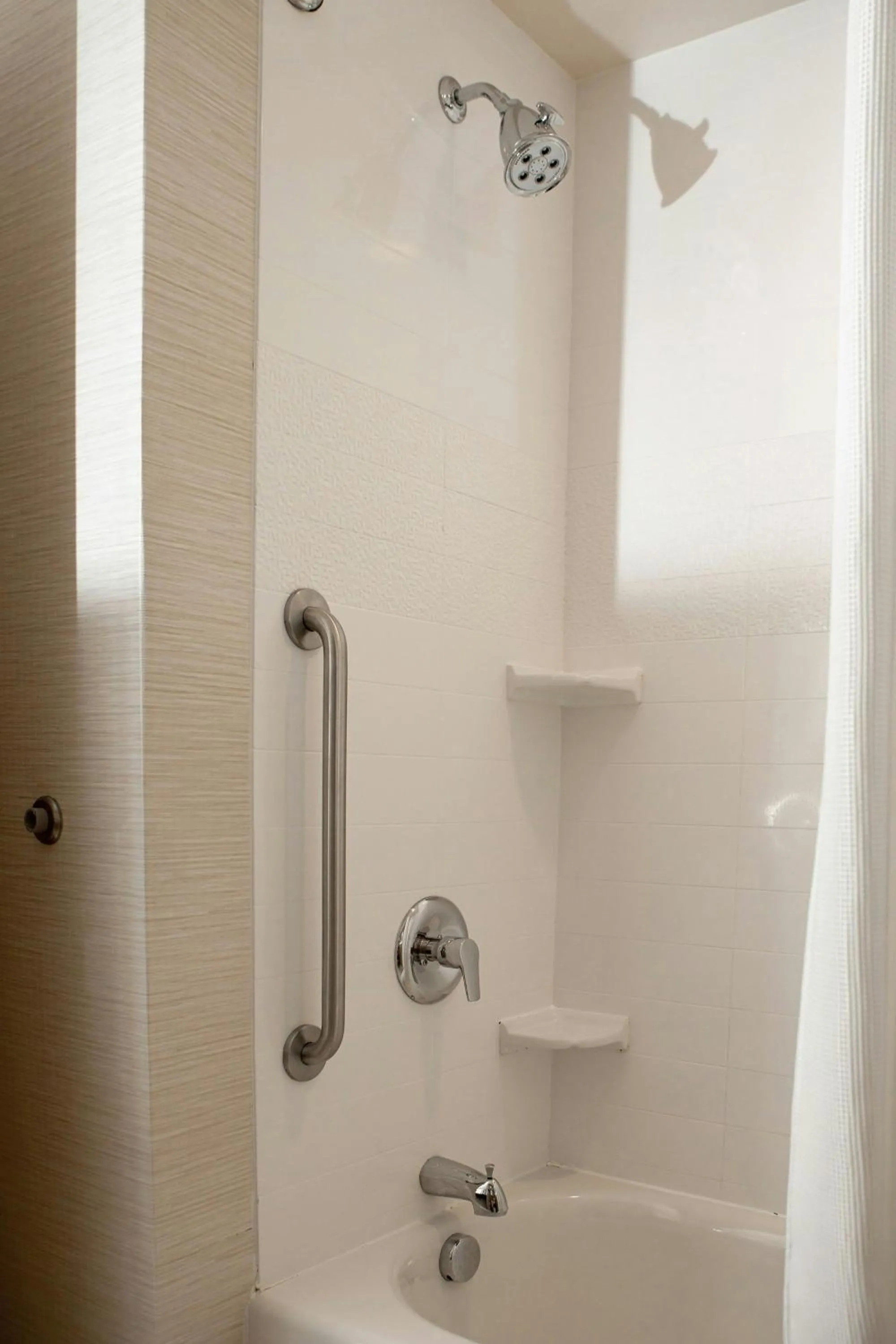 Bathroom in Fairfield Inn & Suites by Marriott Richmond Midlothian