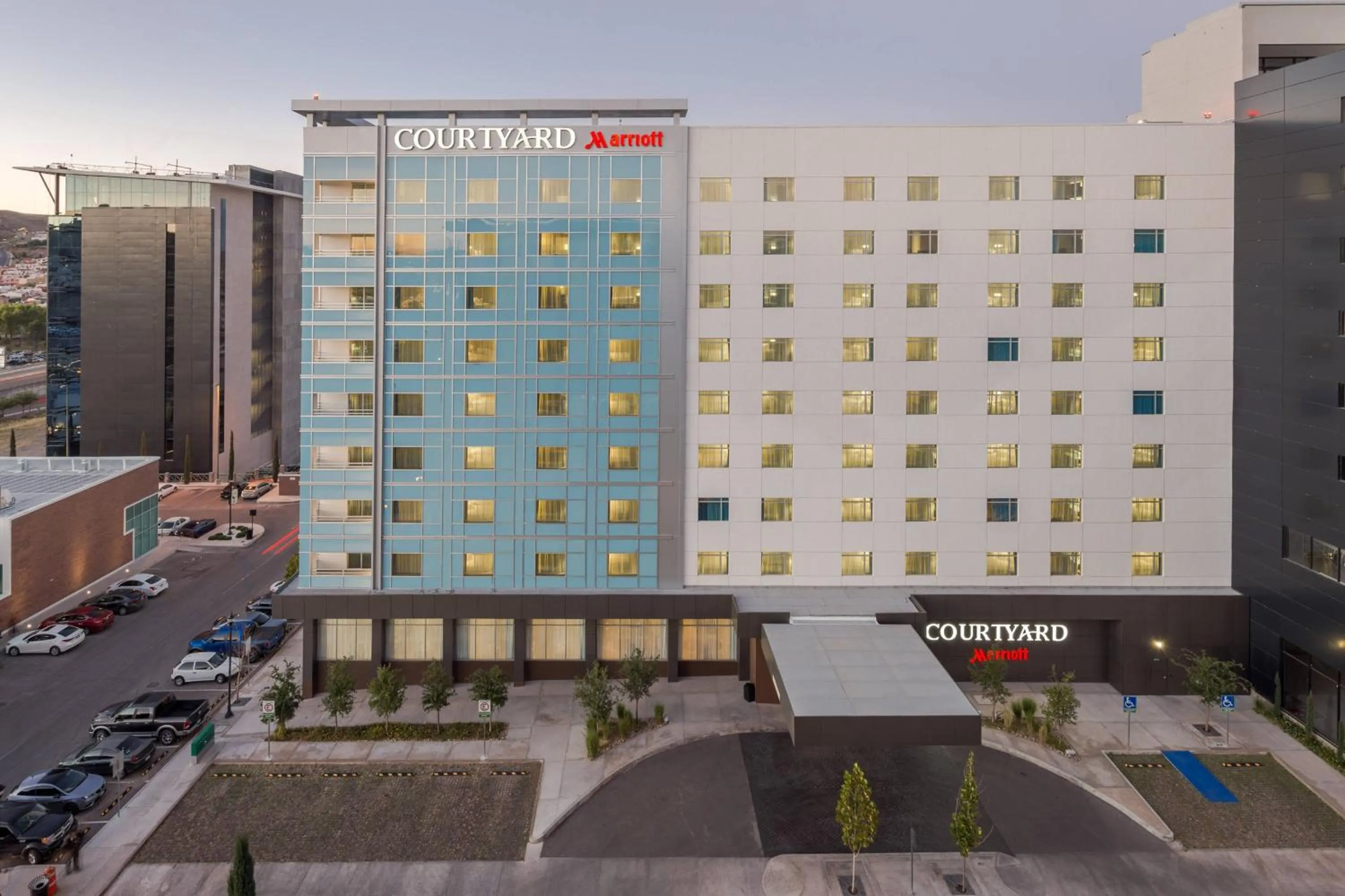 Property building in Courtyard by Marriott Chihuahua