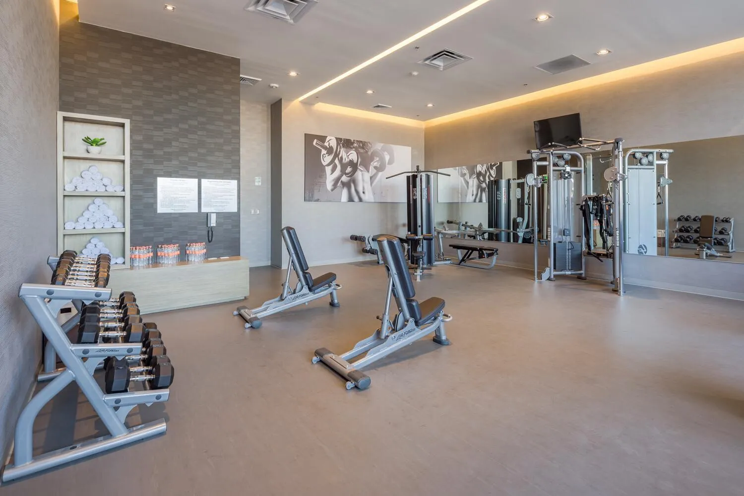 Fitness centre/facilities in Courtyard by Marriott Chihuahua