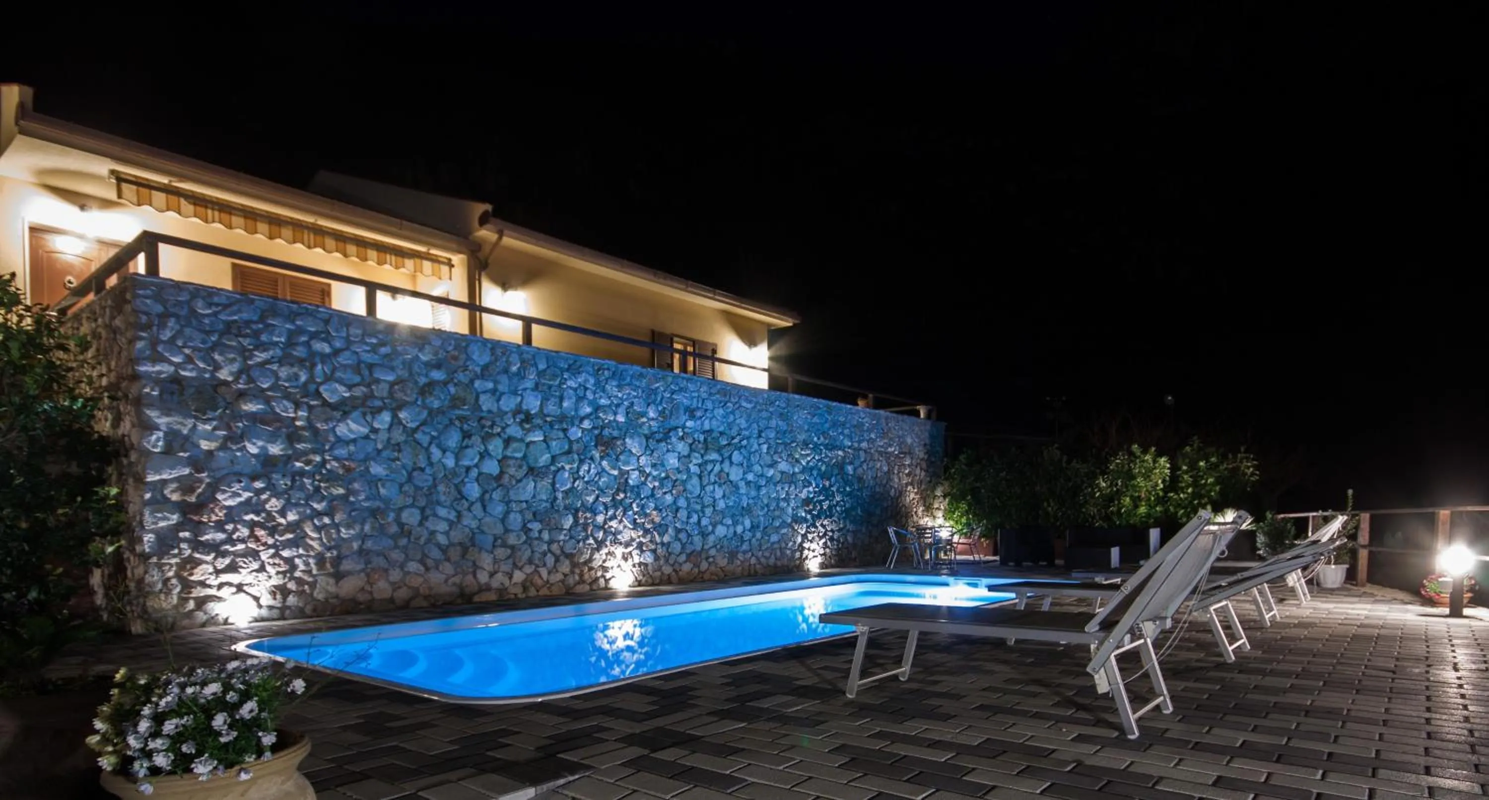 Property building in Estuario rooms