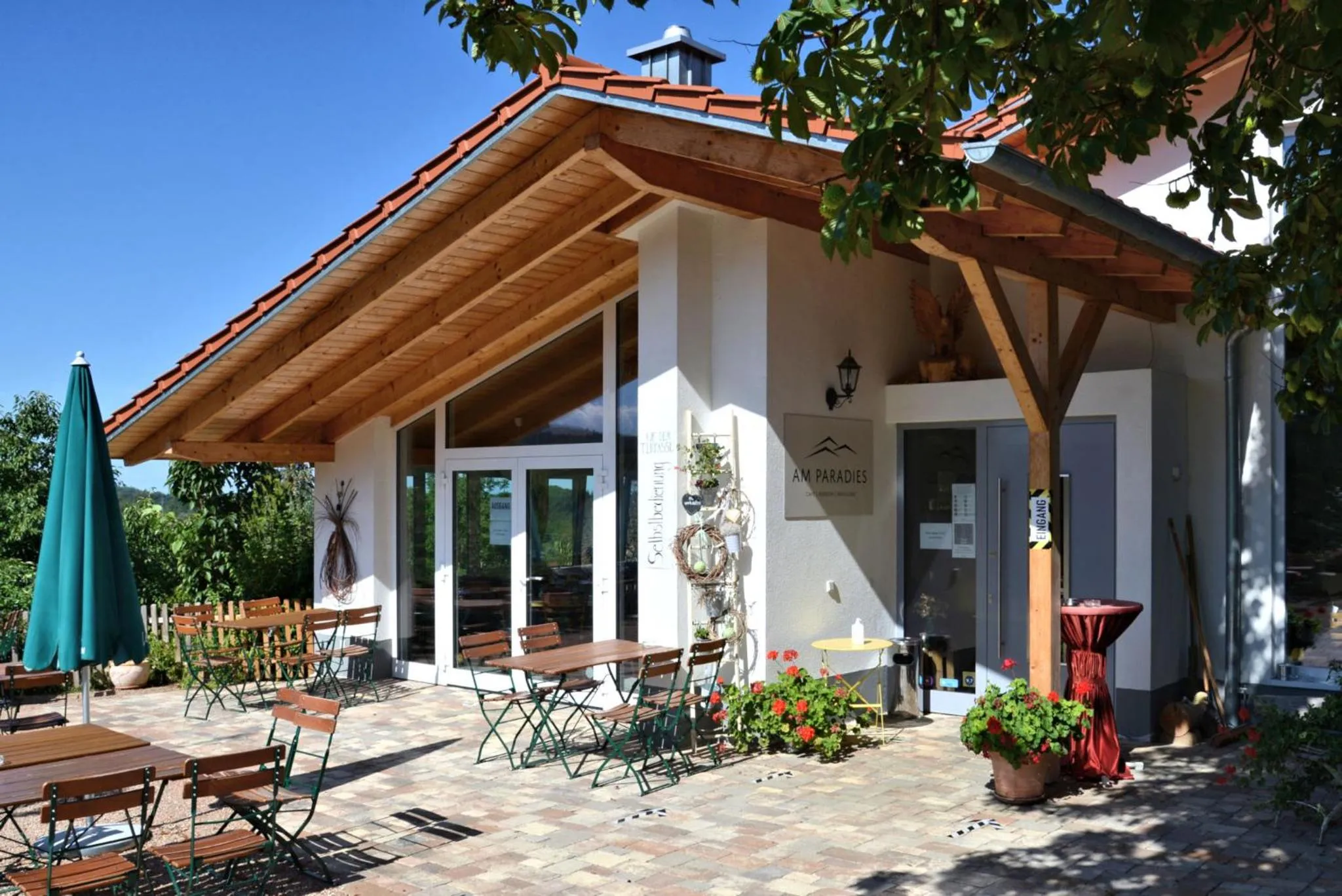 Property building in Am Paradies