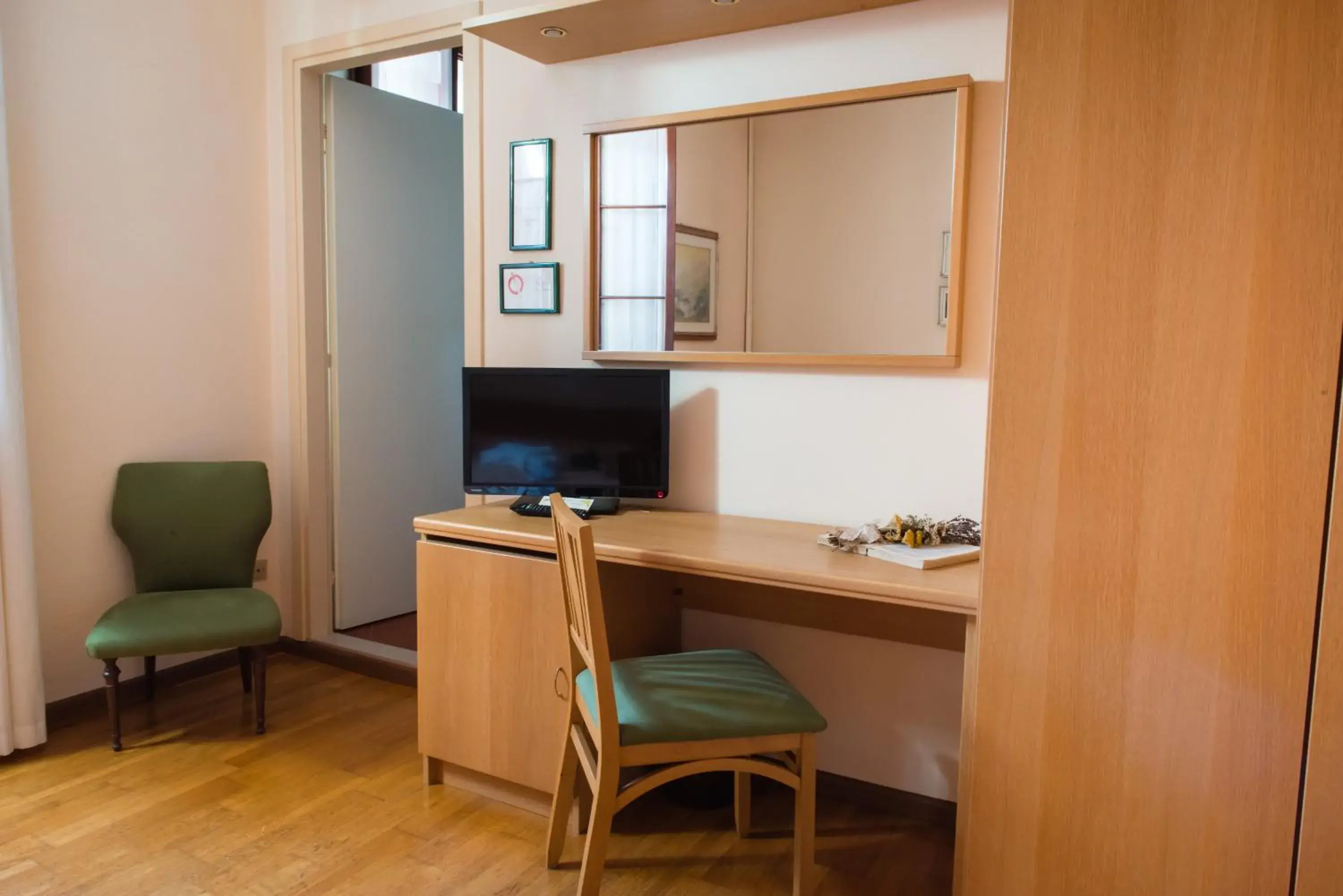 Deluxe Double Room - single occupancy in Locanda Solagna Deluxe Double Room - single occupancy in Locanda Solagna