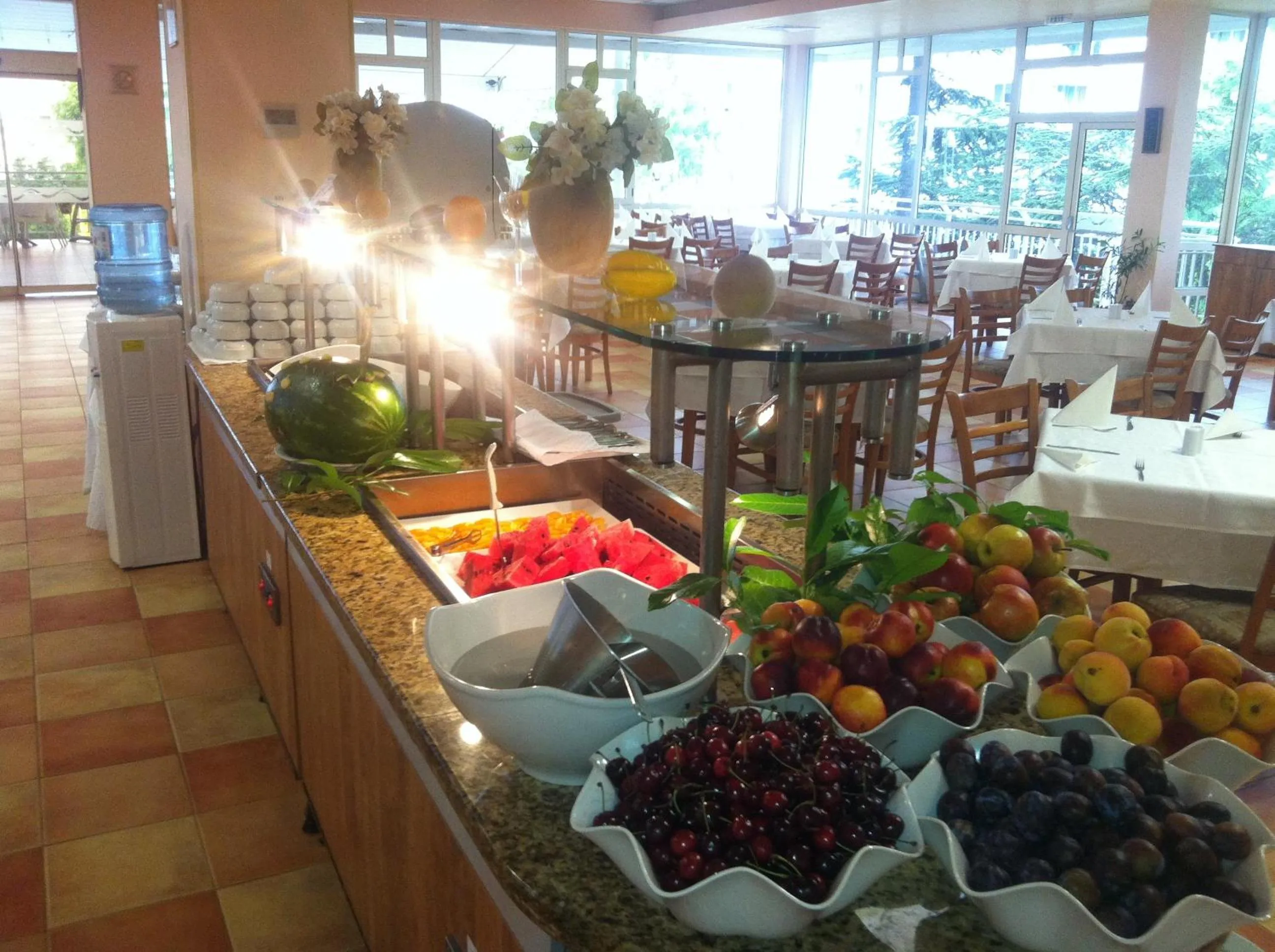 Food in Hotel Sandy Beach