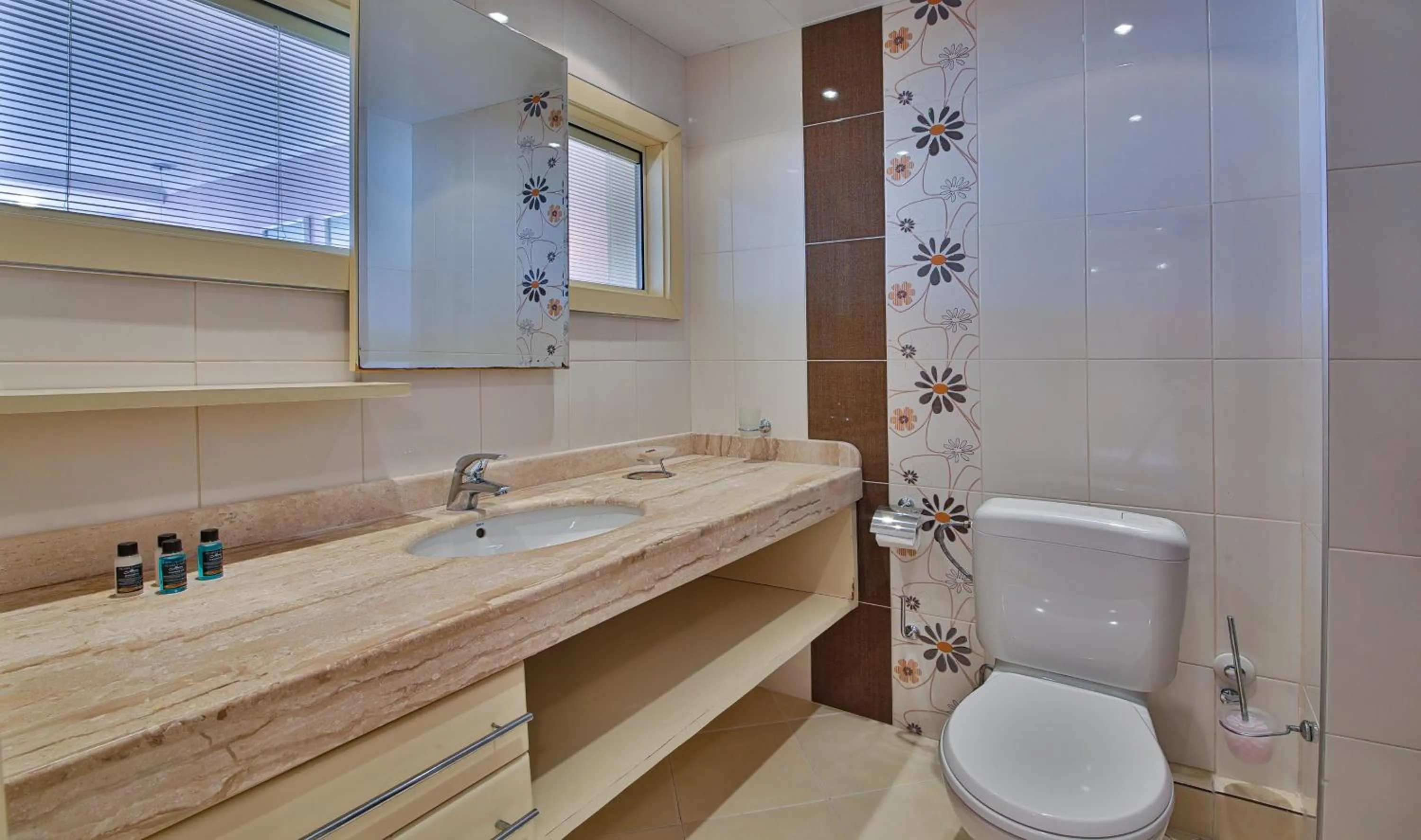 Bathroom in Hotel Sandy Beach