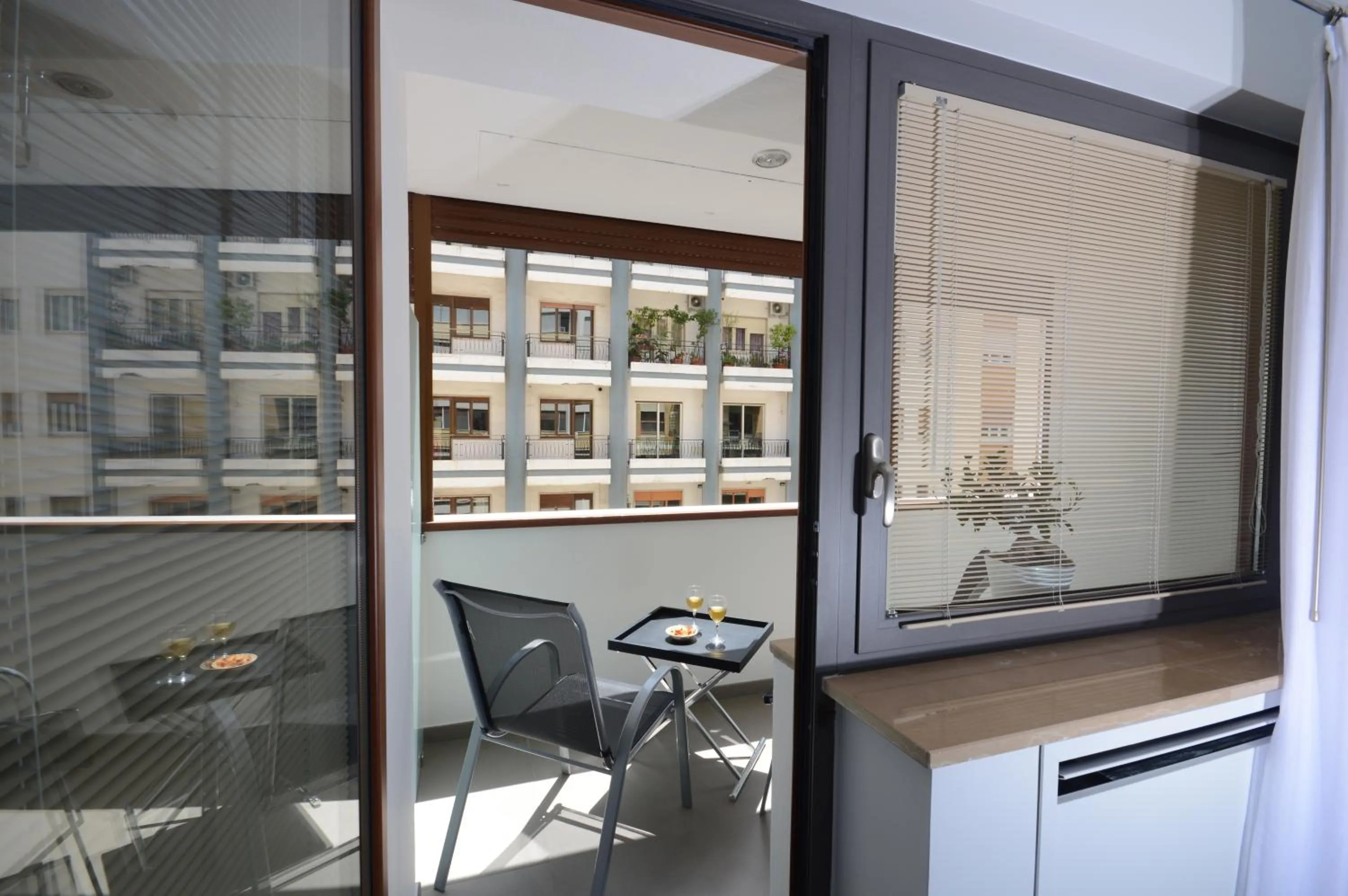 Living room in Barbarella Suite