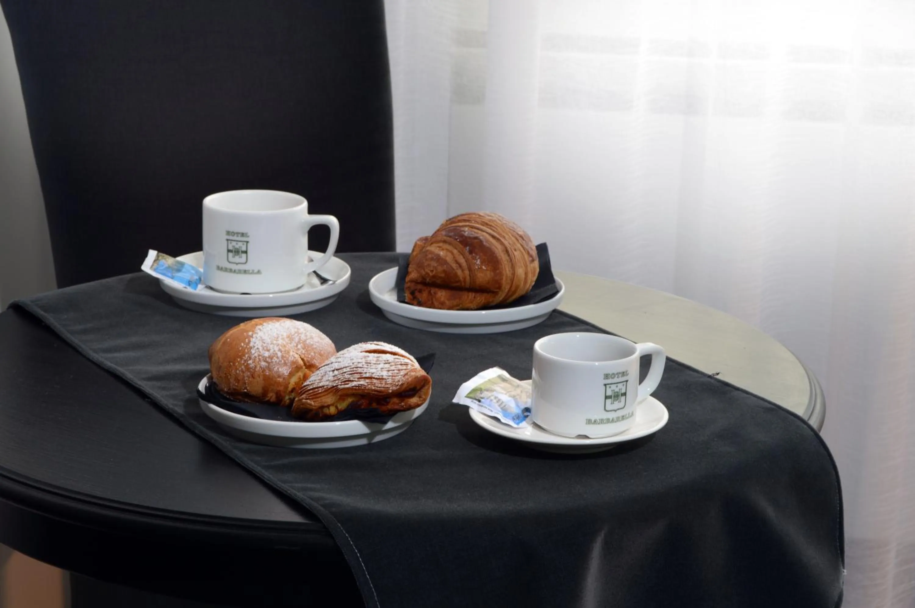 Decorative detail in Barbarella Suite