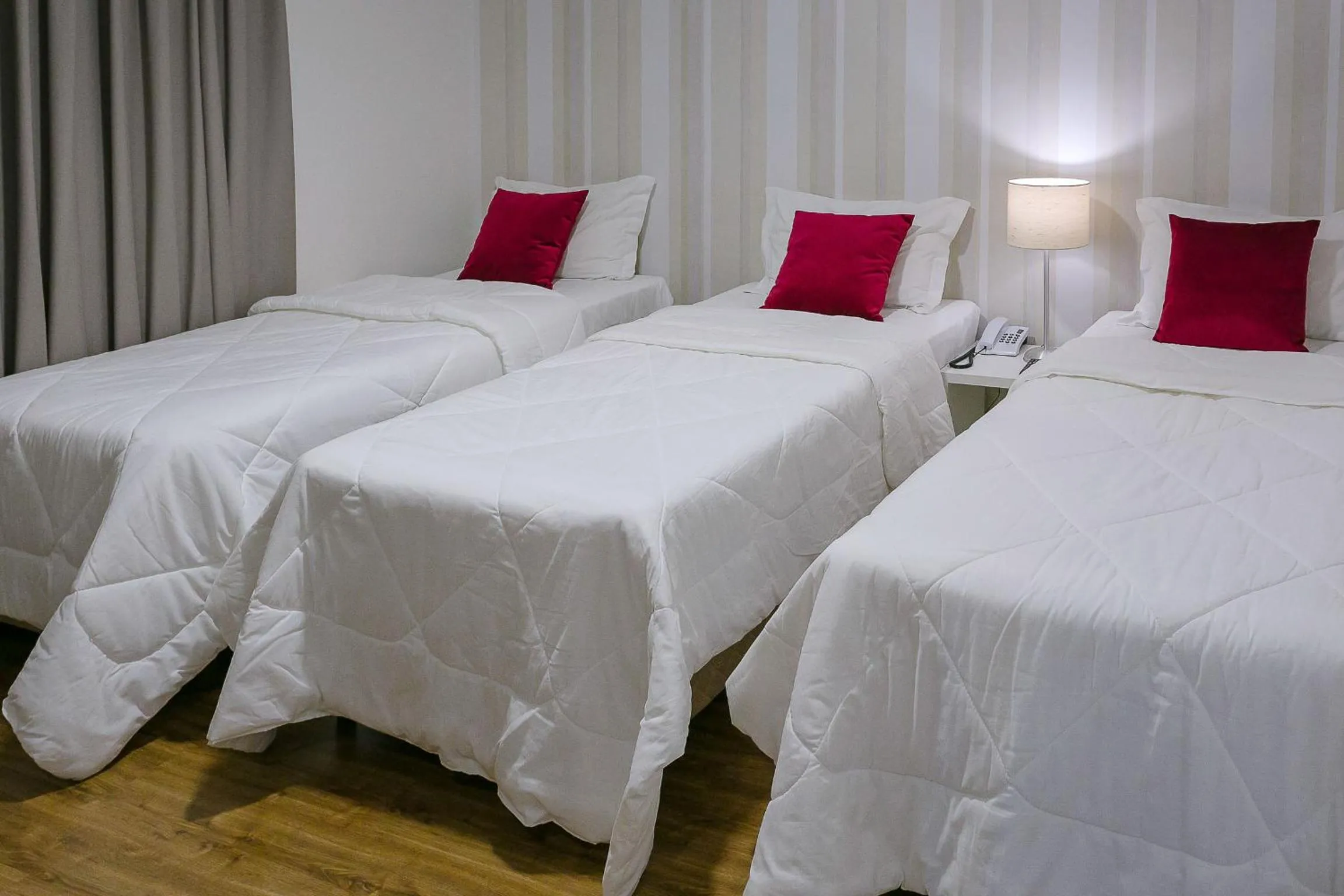Bed in Bauru Office Hotel