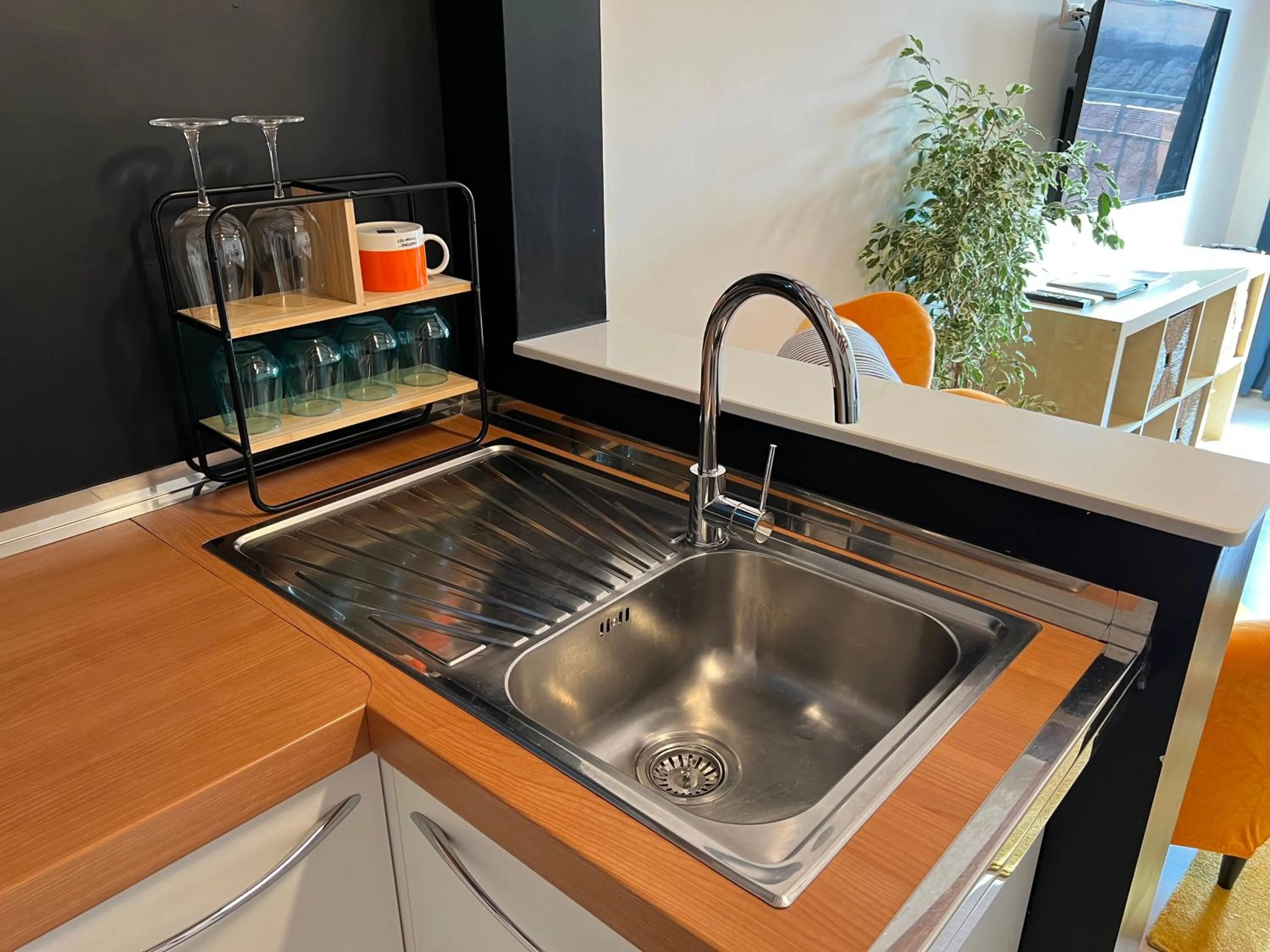 Kitchen or kitchenette in Charming Navona