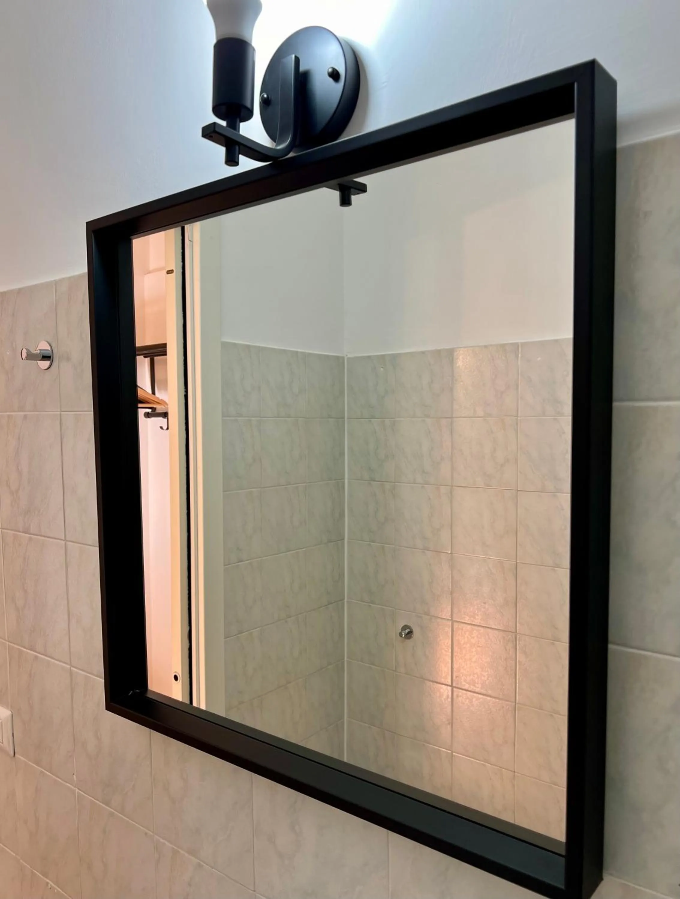 Bathroom in Charming Navona